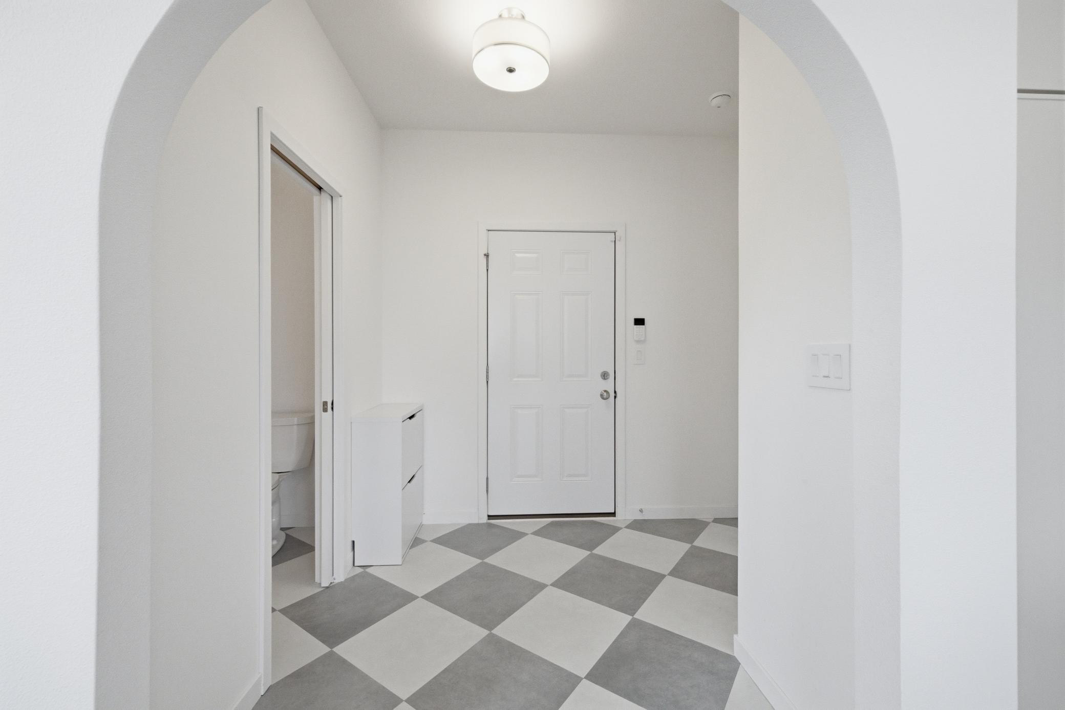 2022 single family home for sale at 7328 Aquiline Drive S in Fargo, ND — 3 bed, 3 bath (photo 17 of 64)