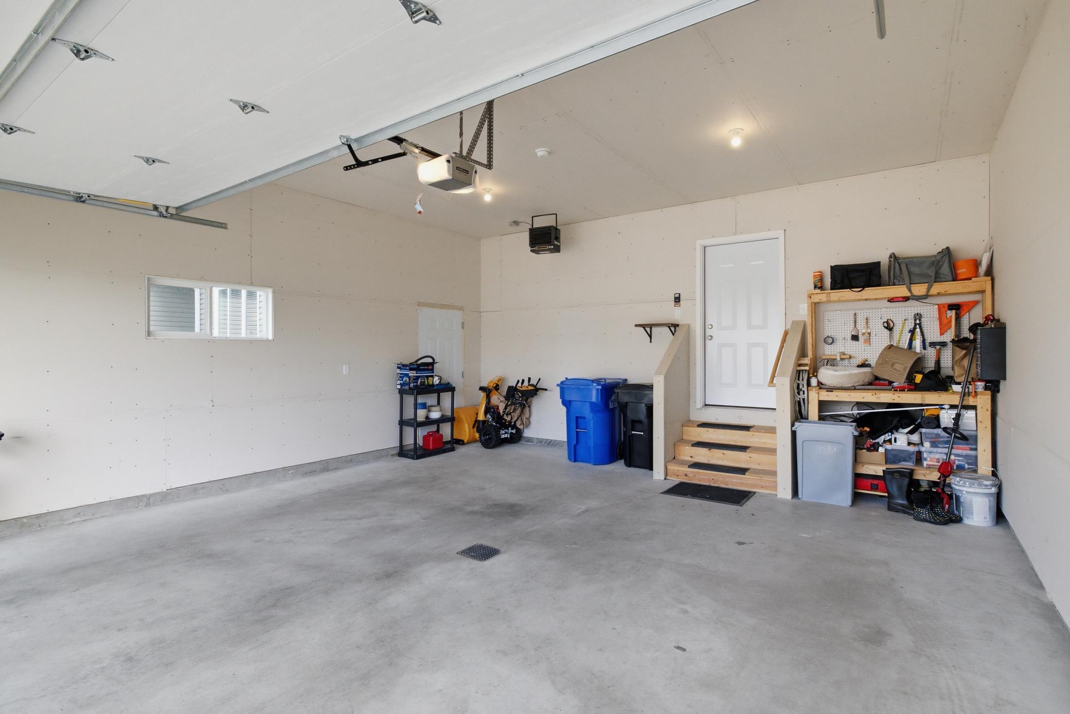 2022 single family home for sale at 7328 Aquiline Drive S in Fargo, ND — 3 bed, 3 bath (photo 46 of 64)