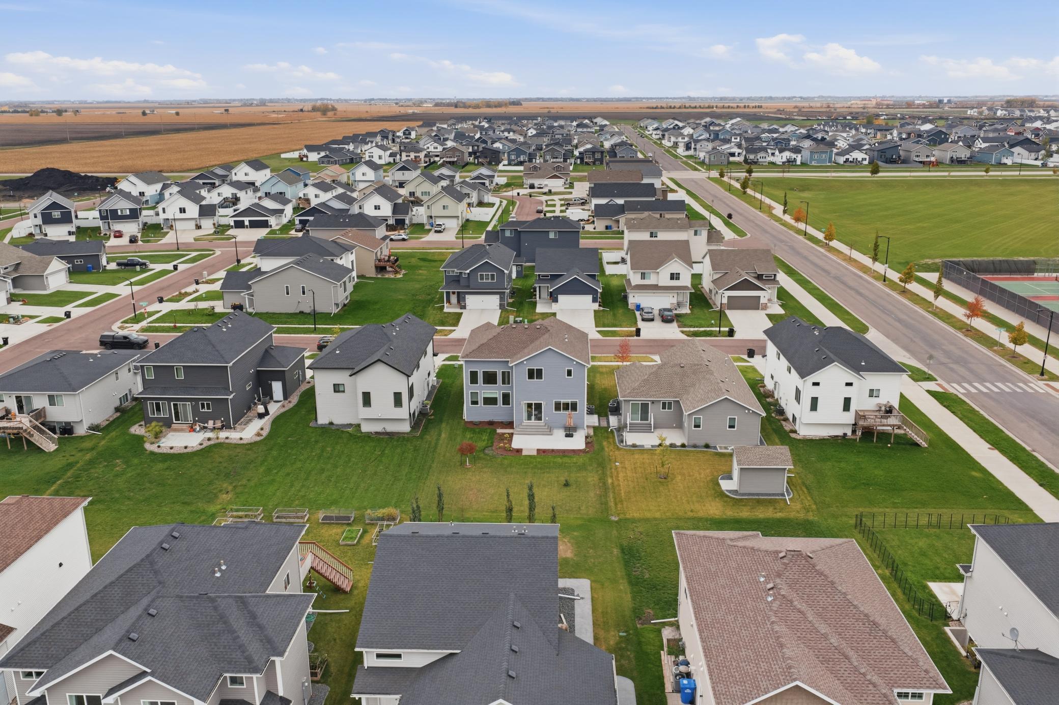 2022 single family home for sale at 7328 Aquiline Drive S in Fargo, ND — 3 bed, 3 bath (photo 57 of 64)