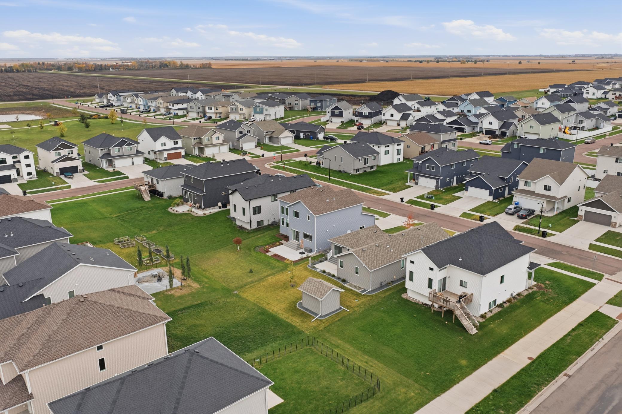 2022 single family home for sale at 7328 Aquiline Drive S in Fargo, ND — 3 bed, 3 bath (photo 58 of 64)