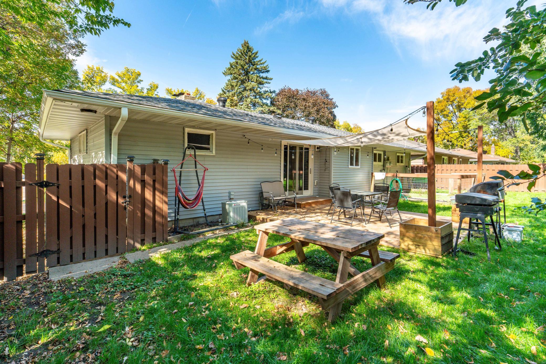 1959 single family home for sale at 904 N Rosemary Avenue in Fergus Falls, MN — 3 bed, 2 bath (photo 11 of 71)
