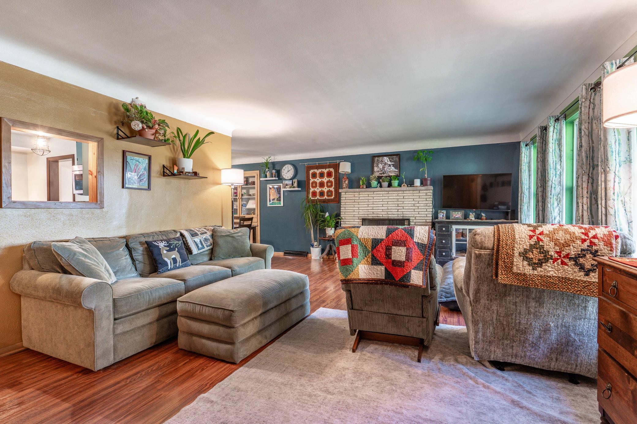 1959 single family home for sale at 904 N Rosemary Avenue in Fergus Falls, MN — 3 bed, 2 bath (photo 22 of 71)
