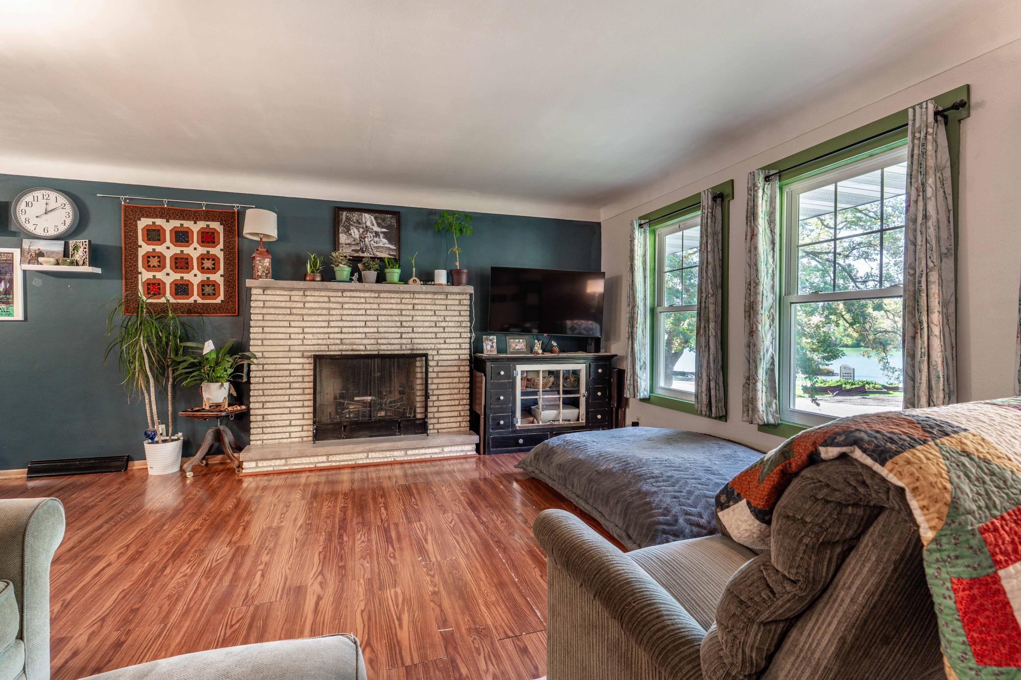 1959 single family home for sale at 904 N Rosemary Avenue in Fergus Falls, MN — 3 bed, 2 bath (photo 23 of 71)