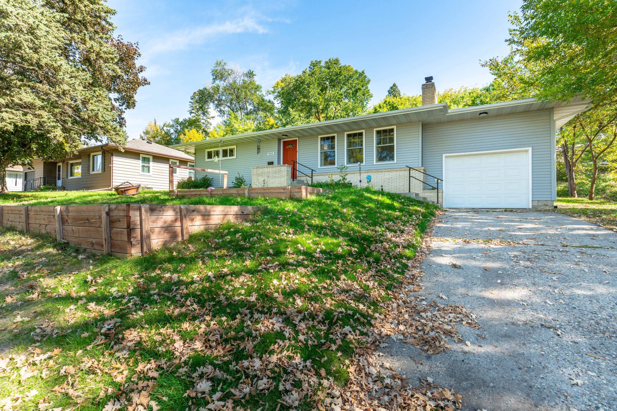 1959 single family home for sale at 904 N Rosemary Avenue in Fergus Falls, MN — 3 bed, 2 bath (photo 63 of 71)