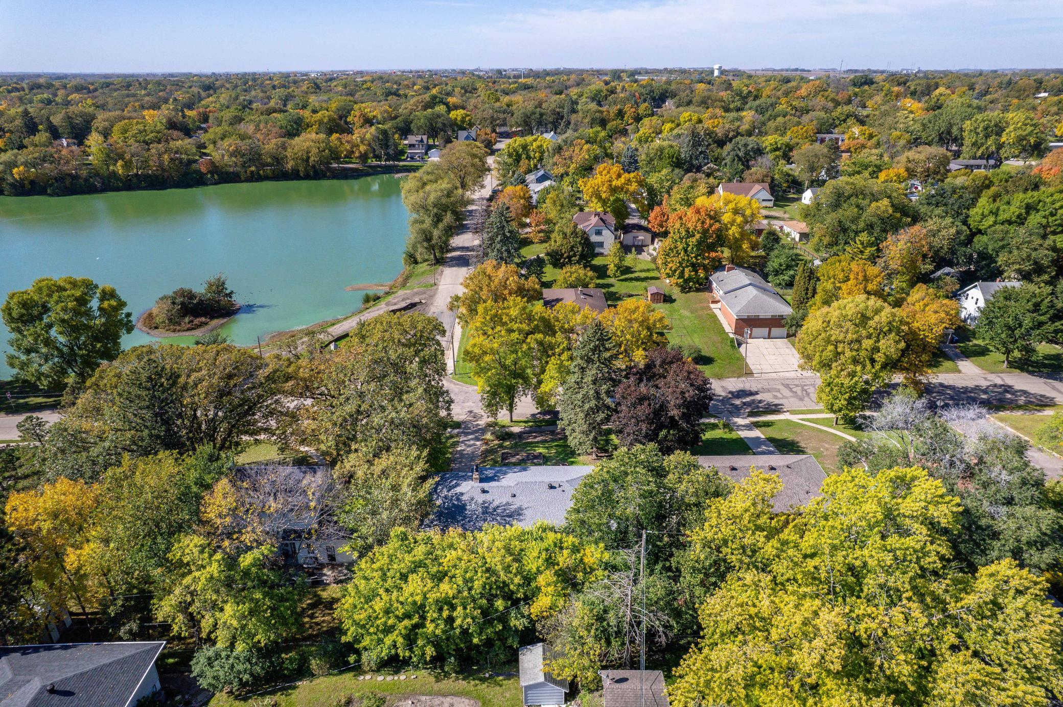 1959 single family home for sale at 904 N Rosemary Avenue in Fergus Falls, MN — 3 bed, 2 bath (photo 68 of 71)
