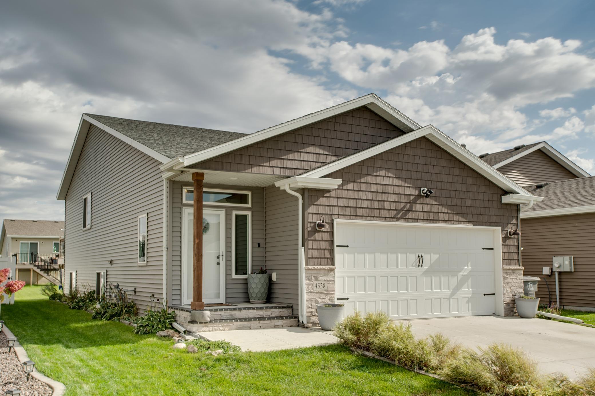 4538 17th Street S, Moorhead, MN