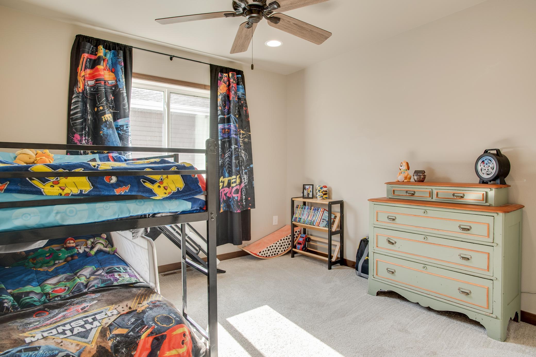 2021 single family home for sale at 4538 17th Street S in Moorhead, MN — 4 bed, 2 bath (photo 30 of 56)