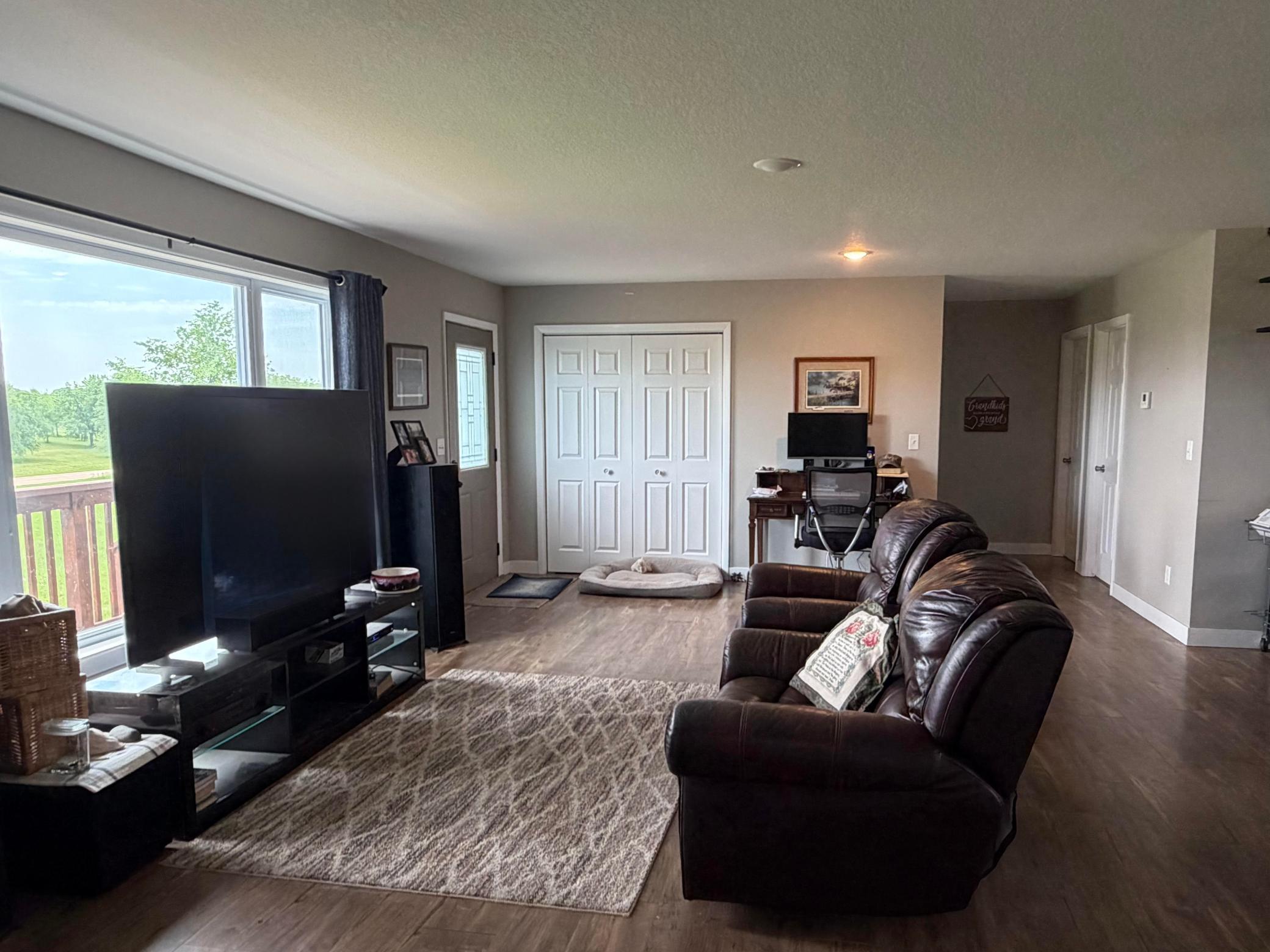 1980 single family home for sale at 41485 429th Street in Perham, MN — 4 bed, 2 bath (photo 2 of 11)