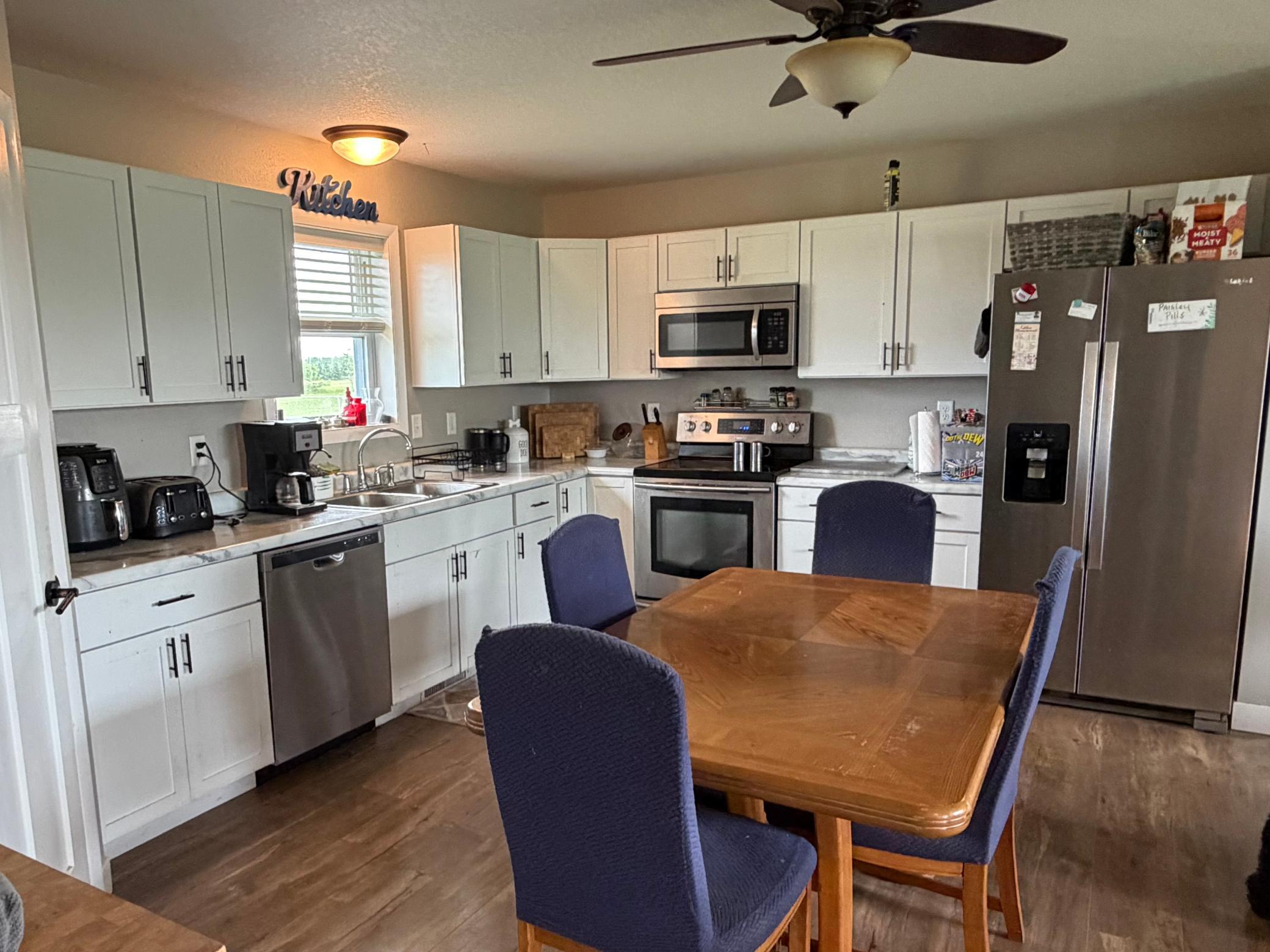 1980 single family home for sale at 41485 429th Street in Perham, MN — 4 bed, 2 bath (photo 3 of 11)