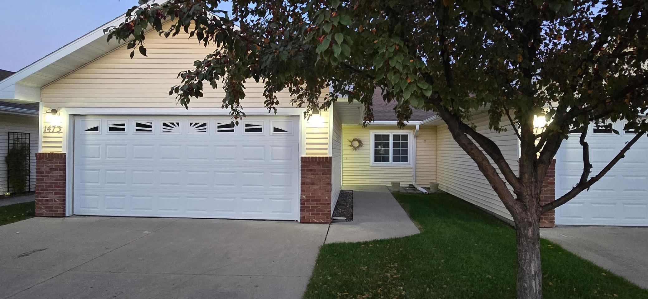 1473 Belsly Boulevard, Moorhead, MN