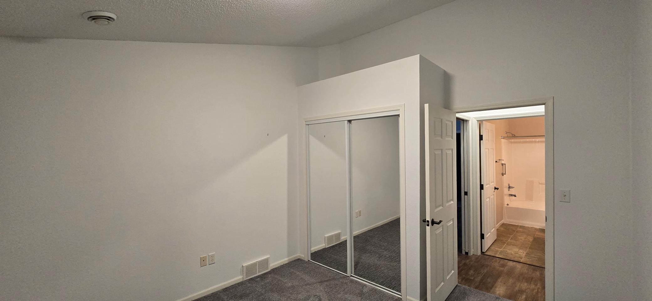 2005 townhouse for sale at 1473 Belsly Boulevard in Moorhead, MN — 2 bed, 2 bath (photo 15 of 29)