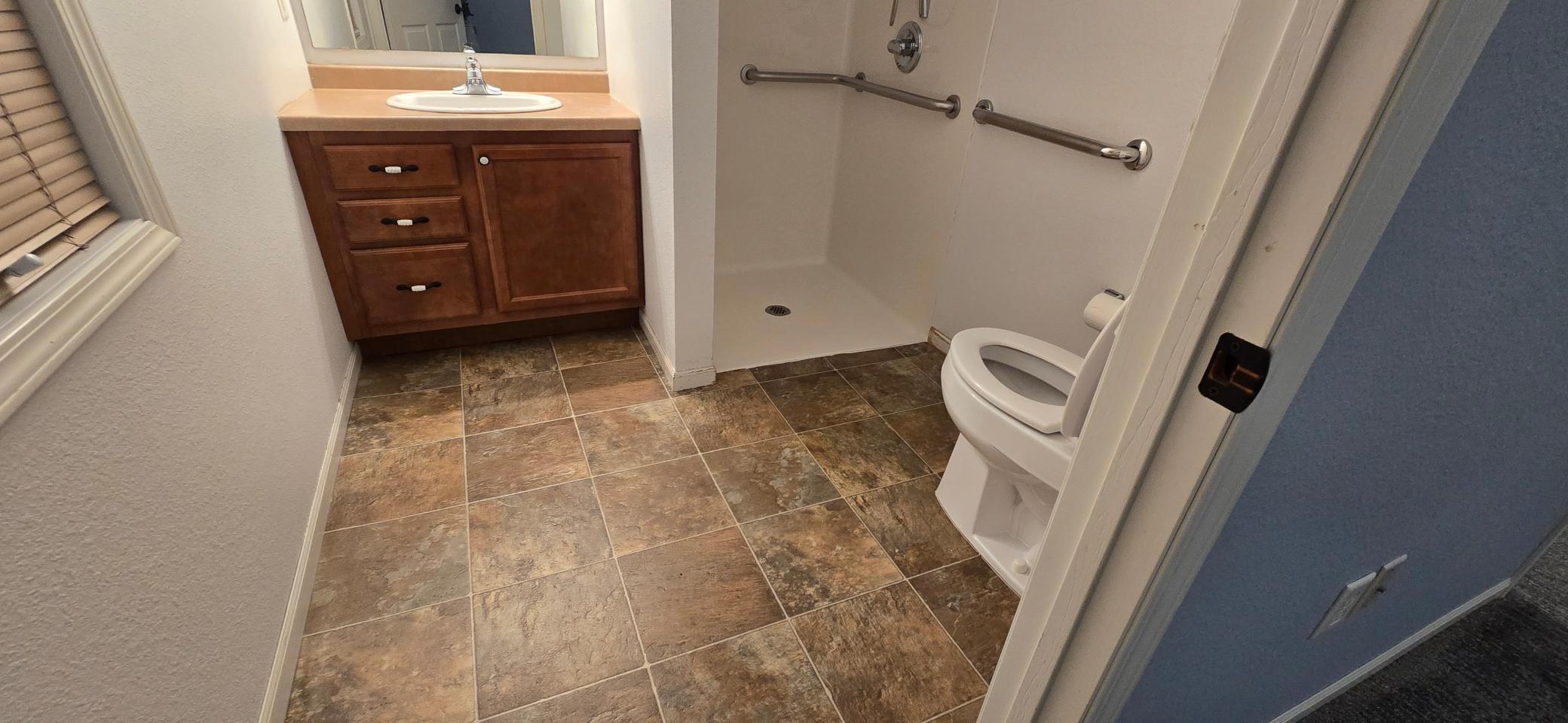 2005 townhouse for sale at 1473 Belsly Boulevard in Moorhead, MN — 2 bed, 2 bath (photo 22 of 29)