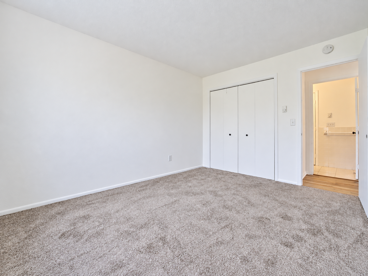 1986 townhouse for sale at 2286 28th Avenue SW, Unit 504 in Pine River, MN — 2 bed, 2 bath (photo 11 of 19)