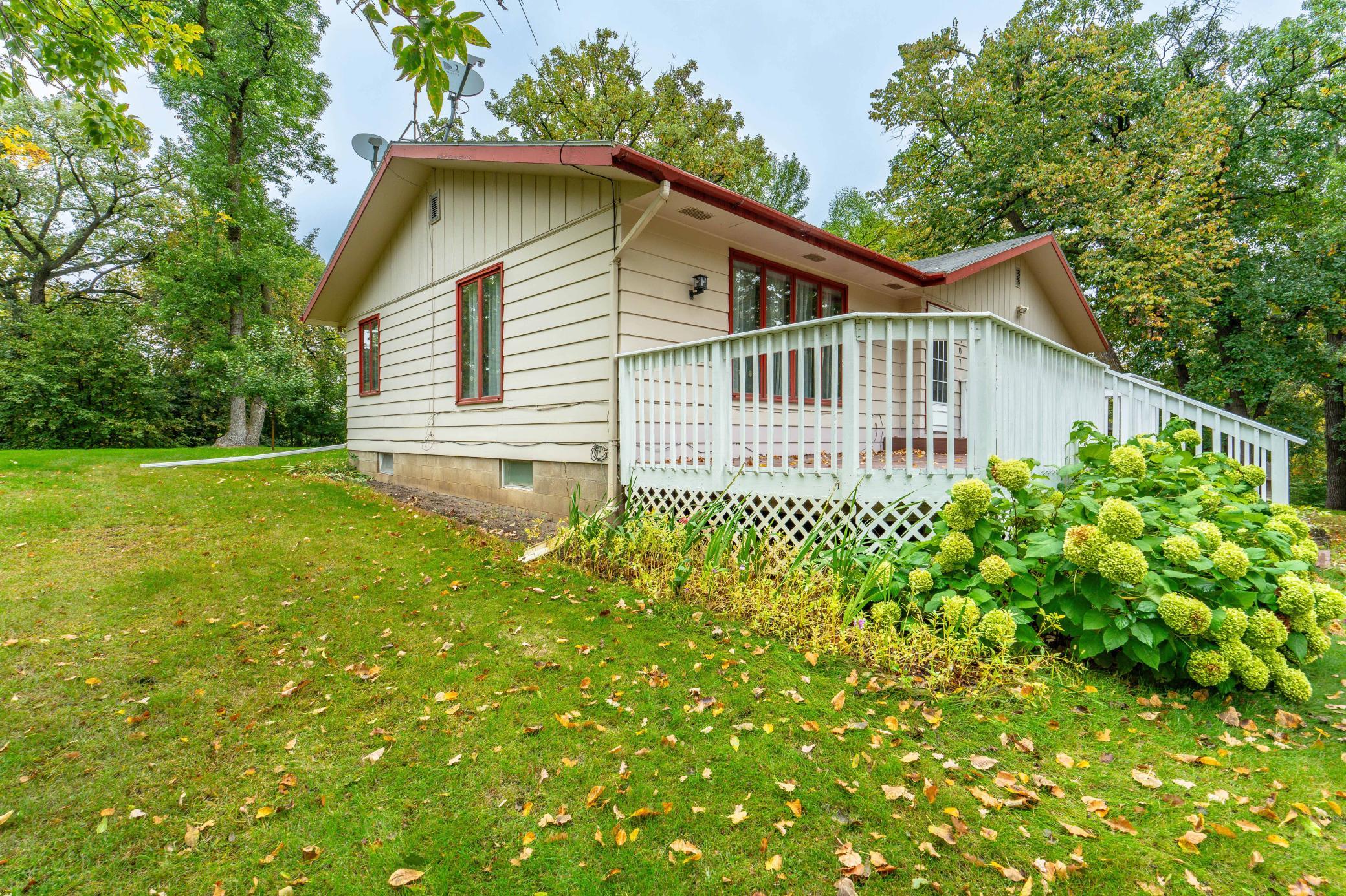 1987 single family home for sale at 42107 Bur Oak Hills Loop in Pelican Rapids, MN — 3 bed, 2 bath (photo 13 of 62)
