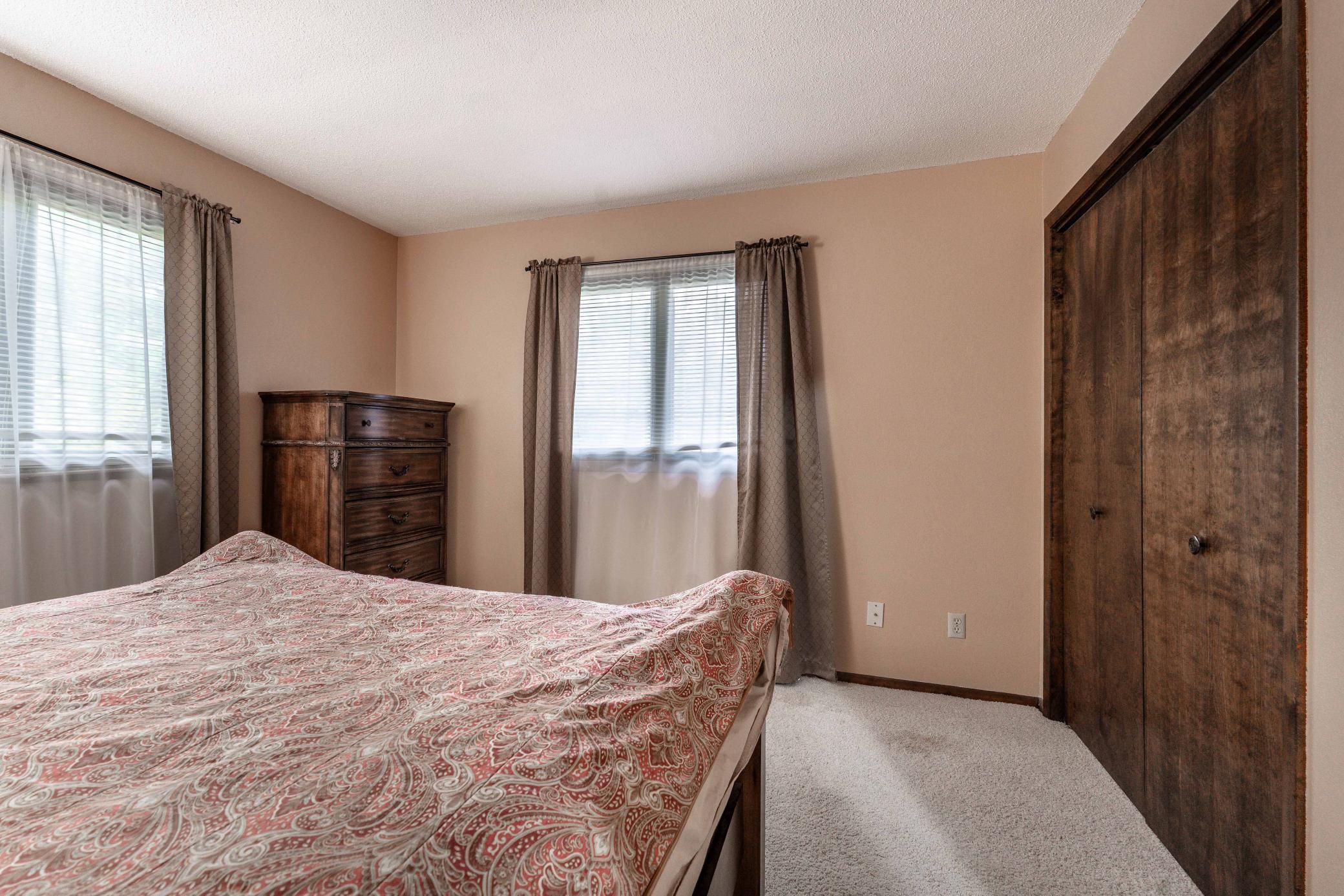 1987 single family home for sale at 42107 Bur Oak Hills Loop in Pelican Rapids, MN — 3 bed, 2 bath (photo 48 of 62)
