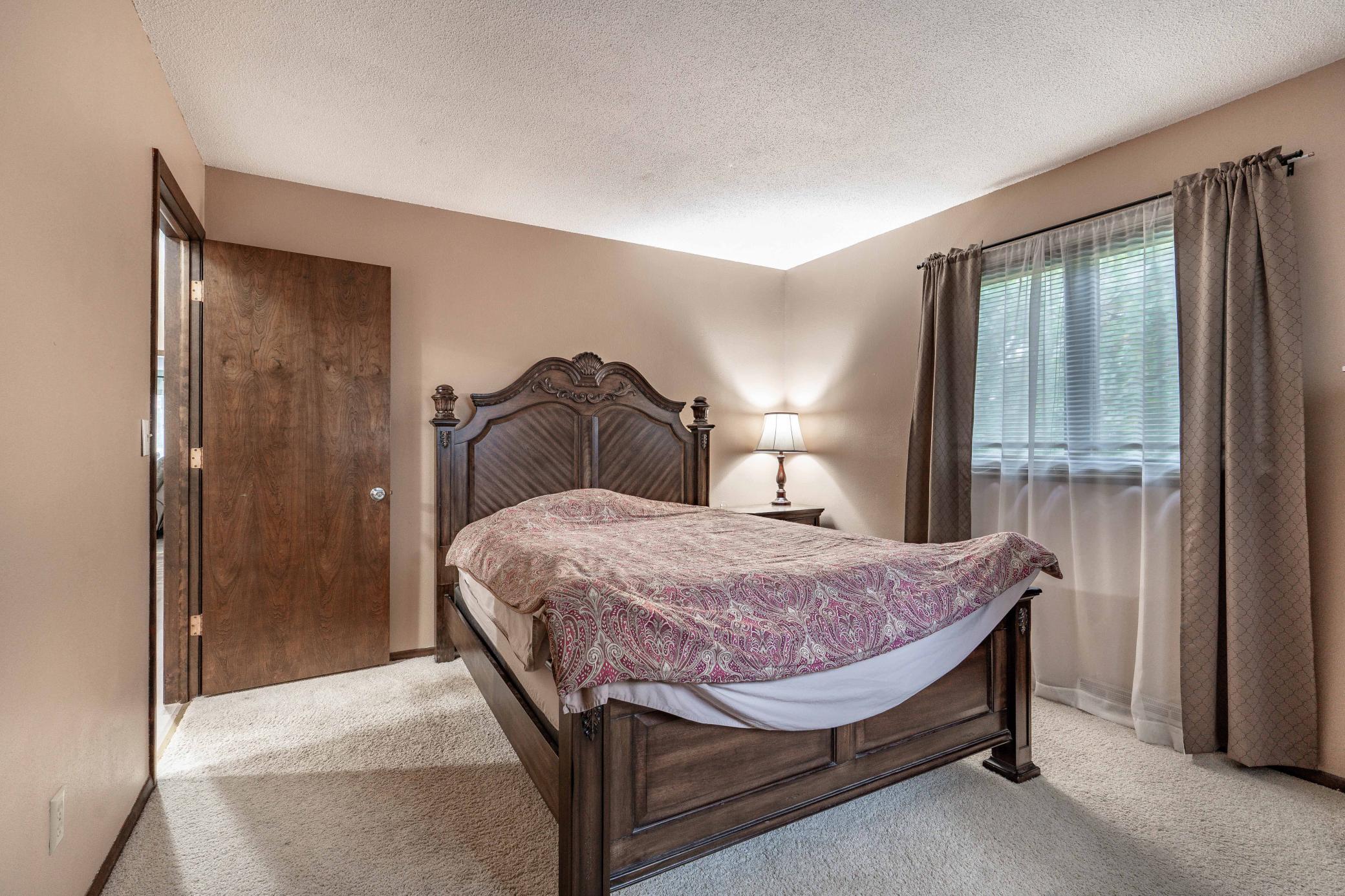 1987 single family home for sale at 42107 Bur Oak Hills Loop in Pelican Rapids, MN — 3 bed, 2 bath (photo 49 of 62)
