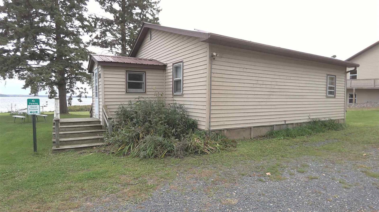 1944 single family home for sale at 19382 N Blackduck Lake Road NE in Hines, MN — 2 bed, 1 bath (photo 3 of 3)