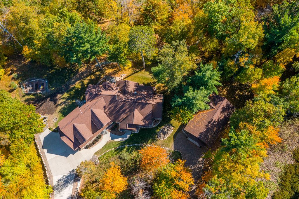 2017 single family home for sale at 7772 Lost Lake Road in Lake Shore, MN — 4 bed, 3 bath (photo 16 of 50)