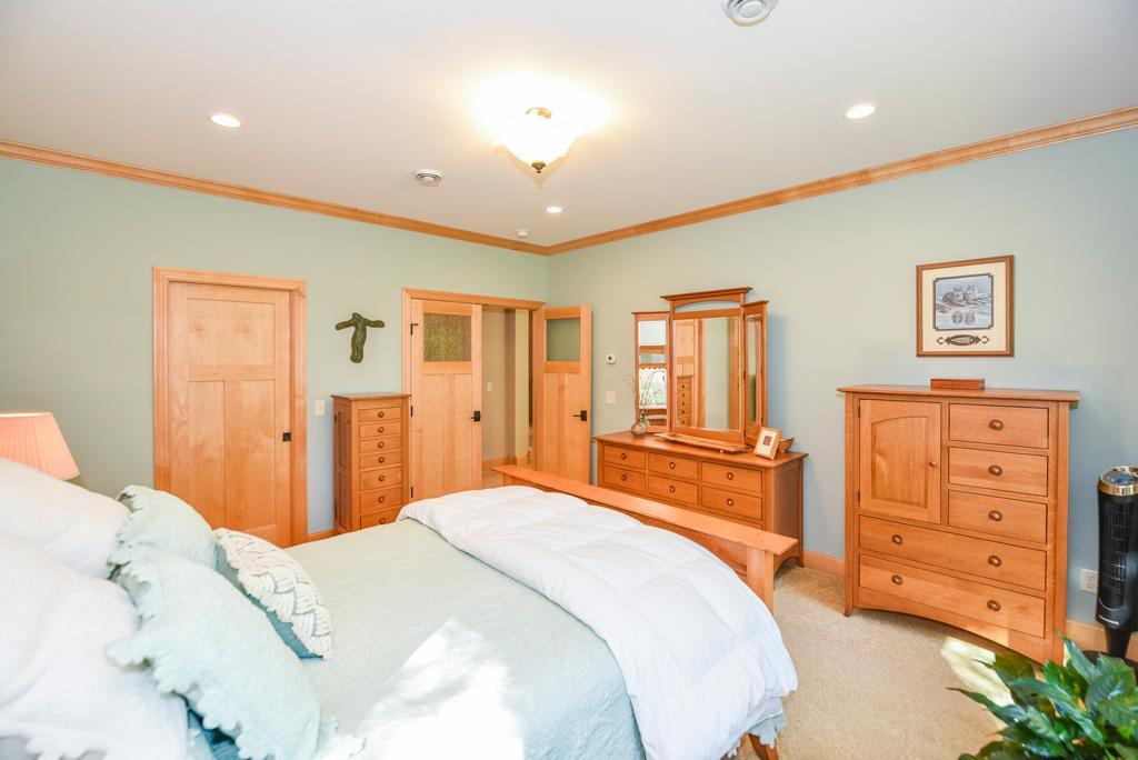 2017 single family home for sale at 7772 Lost Lake Road in Lake Shore, MN — 4 bed, 3 bath (photo 18 of 50)