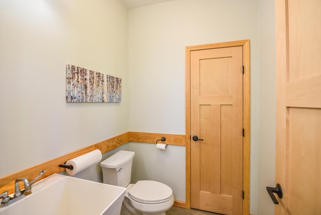 2017 single family home for sale at 7772 Lost Lake Road in Lake Shore, MN — 4 bed, 3 bath (photo 28 of 50)
