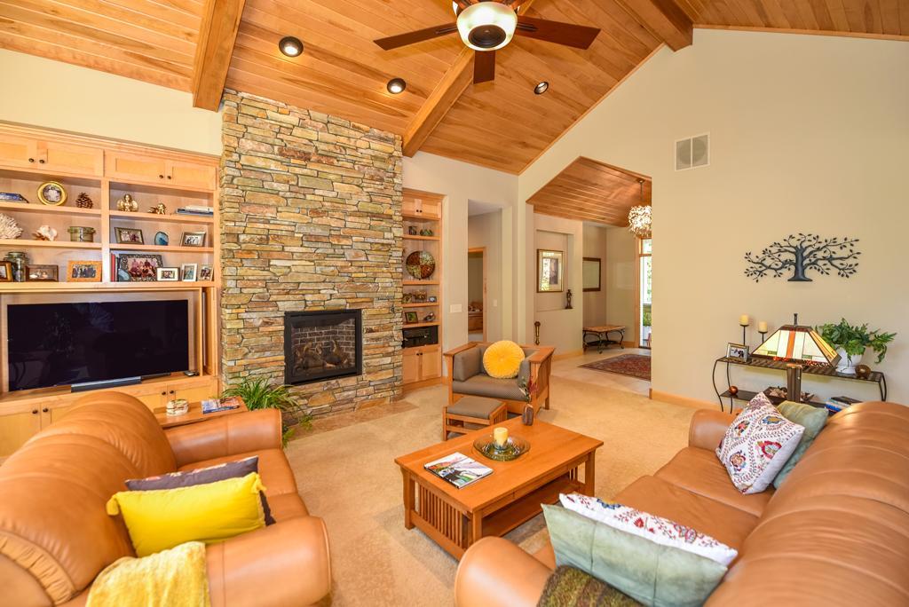 2017 single family home for sale at 7772 Lost Lake Road in Lake Shore, MN — 4 bed, 3 bath (photo 6 of 50)