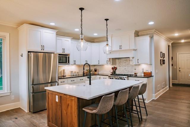 2016 single family home for sale at 1198 Steger Road NW in Alexandria, MN — 5 bed, 3 bath (photo 11 of 50)