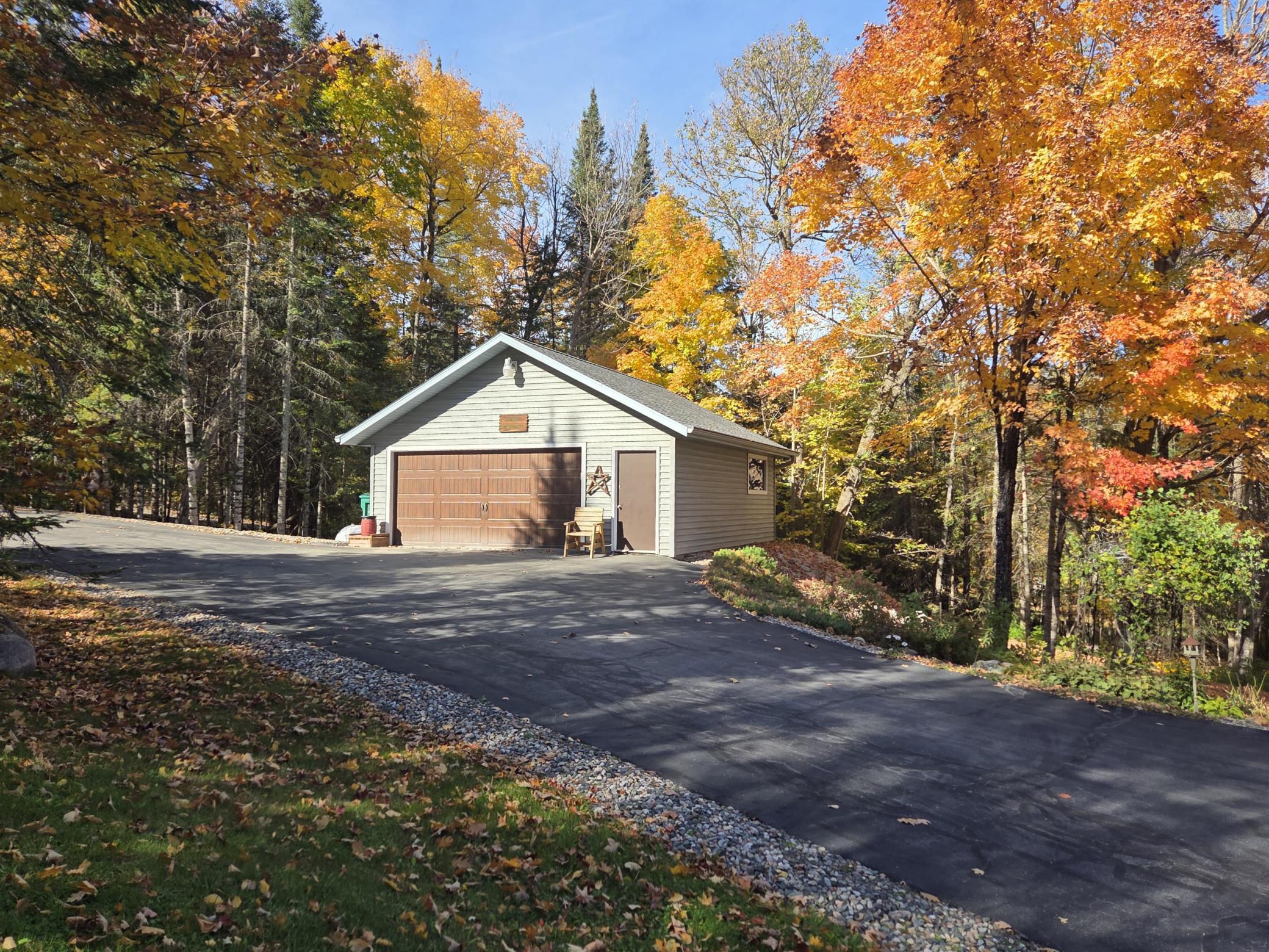 1999 single family home for sale at 29372 Bayview Drive in Bovey, MN — 3 bed, 3 bath (photo 19 of 21)