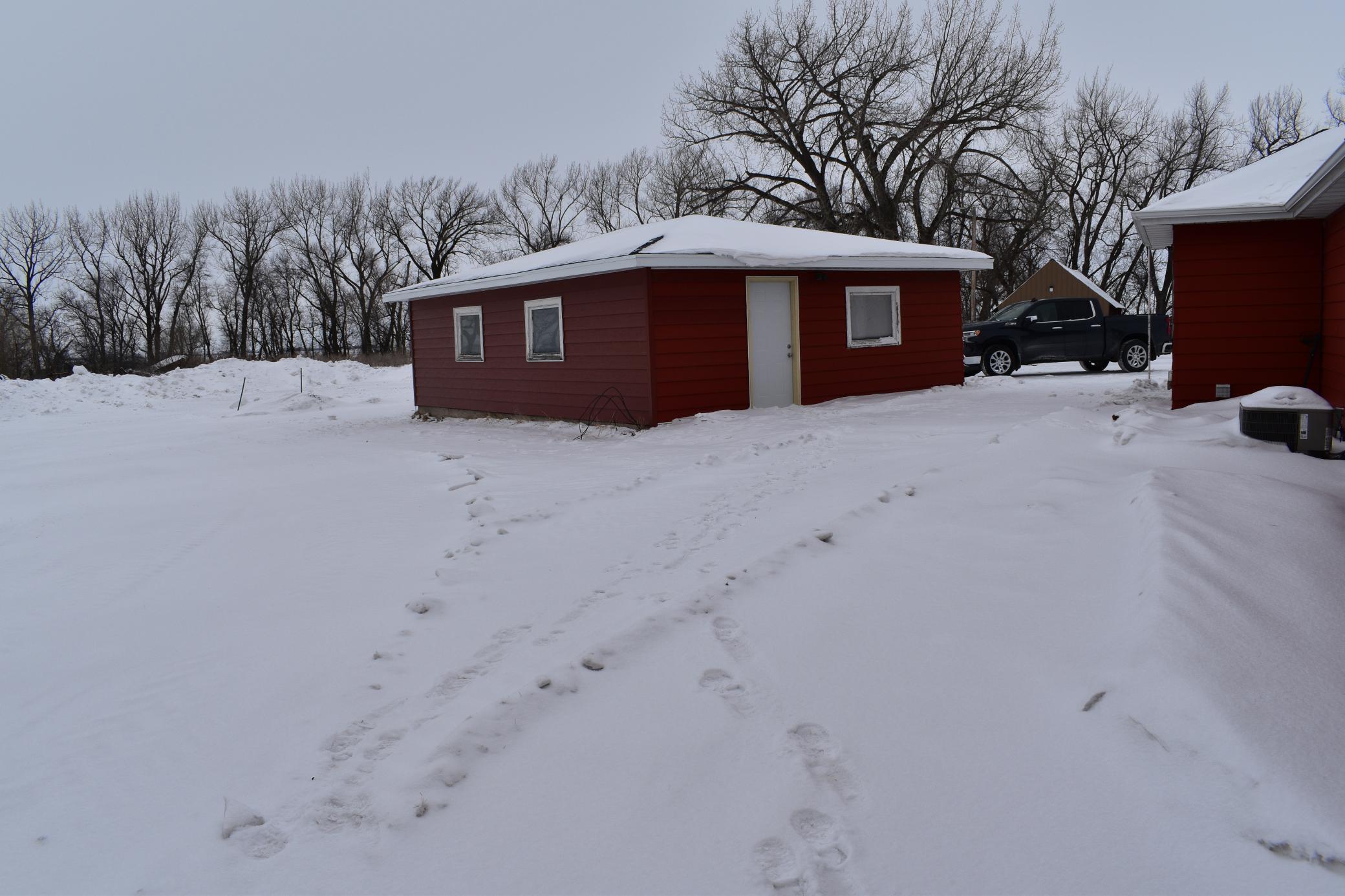 1968 single family home for sale at 2637 123rd Avenue NE in Aneta, ND — 3 bed, 2 bath (photo 19 of 45)