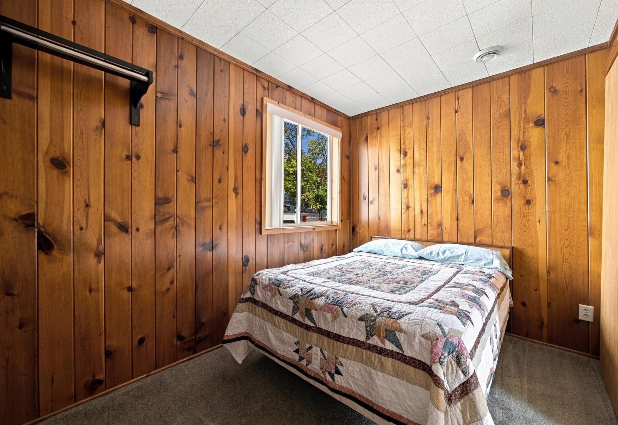 1950 single family home for sale at 35686 Rush Lake Loop, Unit 13 in Ottertail, MN — 4 bed, 2 bath (photo 10 of 39)