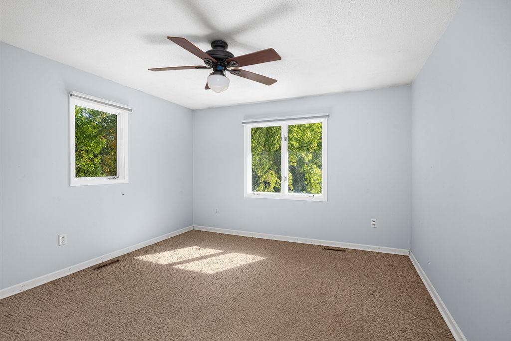1978 single family home for sale at 1303 SW 6th Street in Grand Rapids, MN — 3 bed, 2 bath (photo 21 of 36)