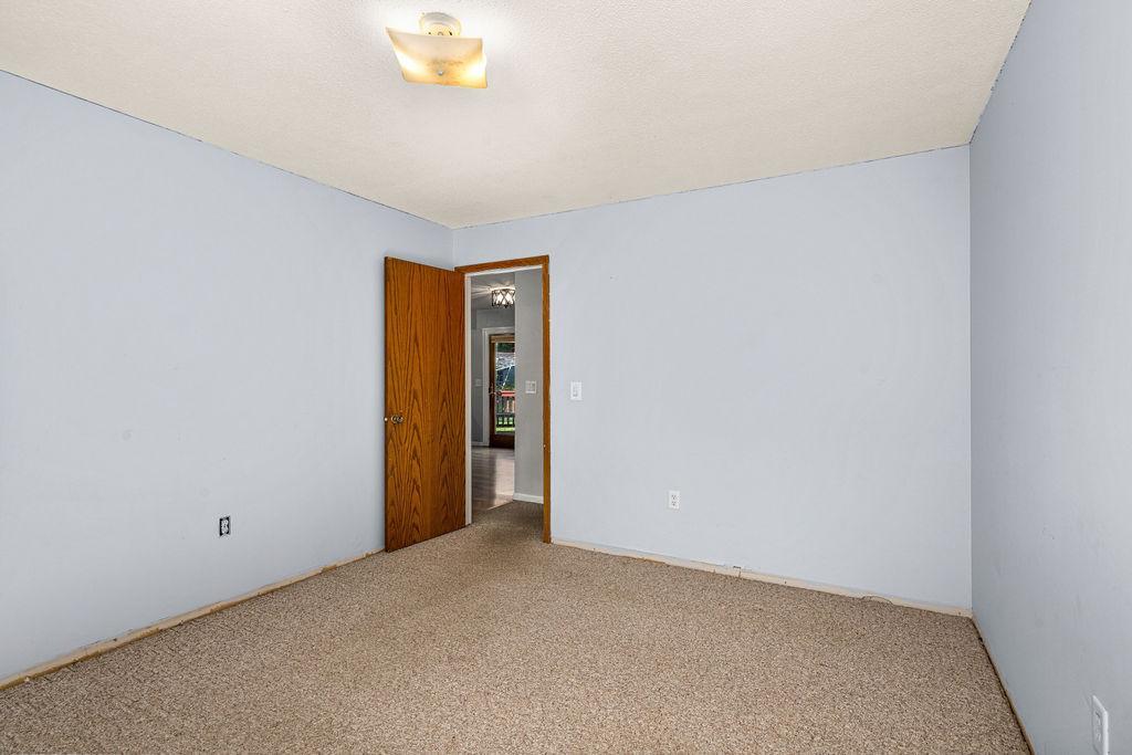 1978 single family home for sale at 1303 SW 6th Street in Grand Rapids, MN — 3 bed, 2 bath (photo 25 of 36)