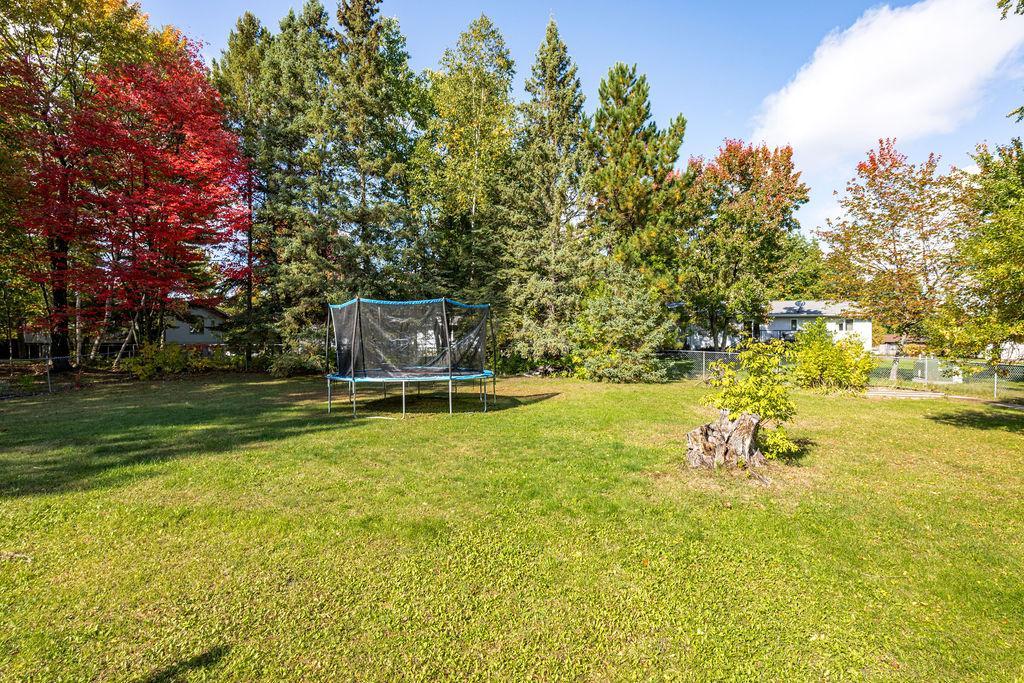 1978 single family home for sale at 1303 SW 6th Street in Grand Rapids, MN — 3 bed, 2 bath (photo 6 of 36)