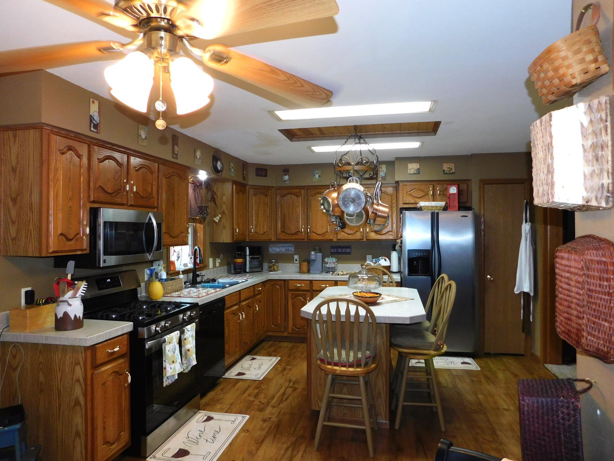 2002 single family home for sale at 31760 292nd Street in Aitkin, MN — 3 bed, 2 bath (photo 32 of 55)