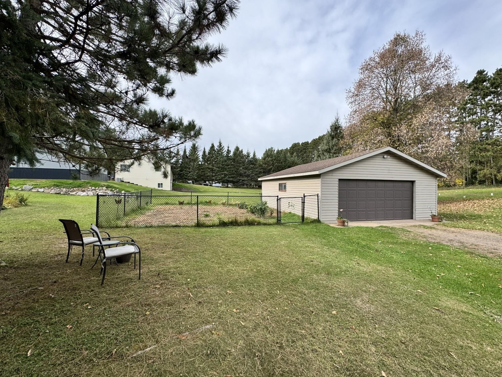 2002 single family home for sale at 31760 292nd Street in Aitkin, MN — 3 bed, 2 bath (photo 37 of 55)