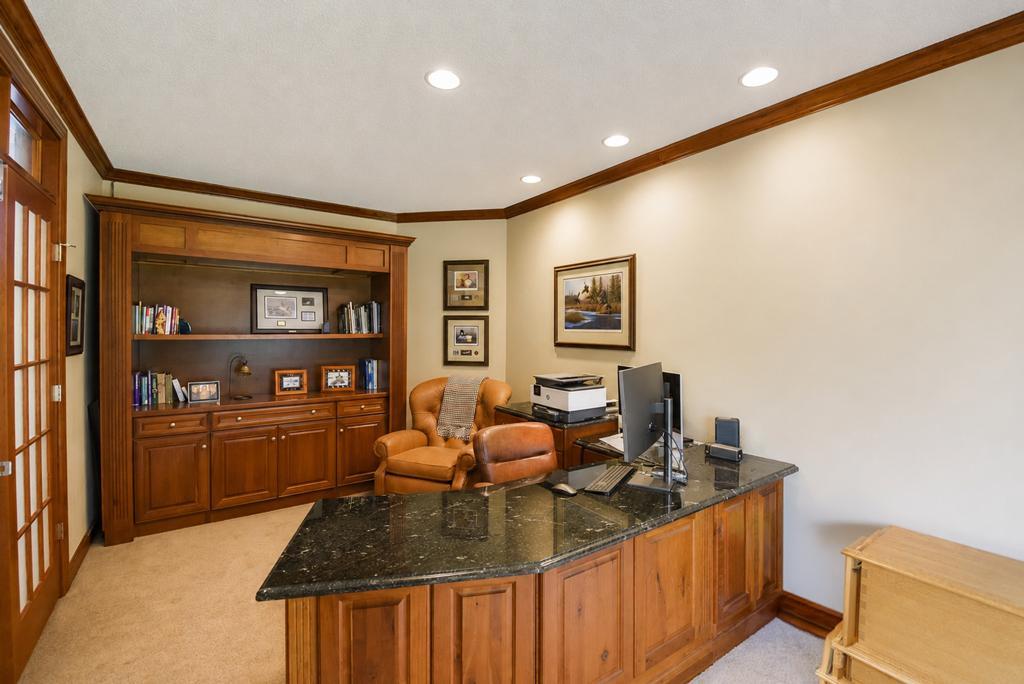 2007 single family home for sale at 27473 Vision Drive in Aitkin, MN — 4 bed, 4 bath (photo 15 of 47)