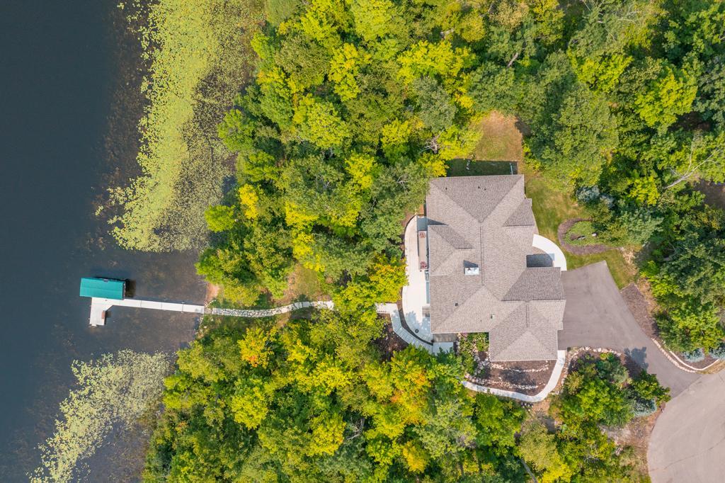2007 single family home for sale at 27473 Vision Drive in Aitkin, MN — 4 bed, 4 bath (photo 20 of 47)