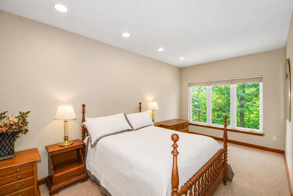 2007 single family home for sale at 27473 Vision Drive in Aitkin, MN — 4 bed, 4 bath (photo 21 of 47)