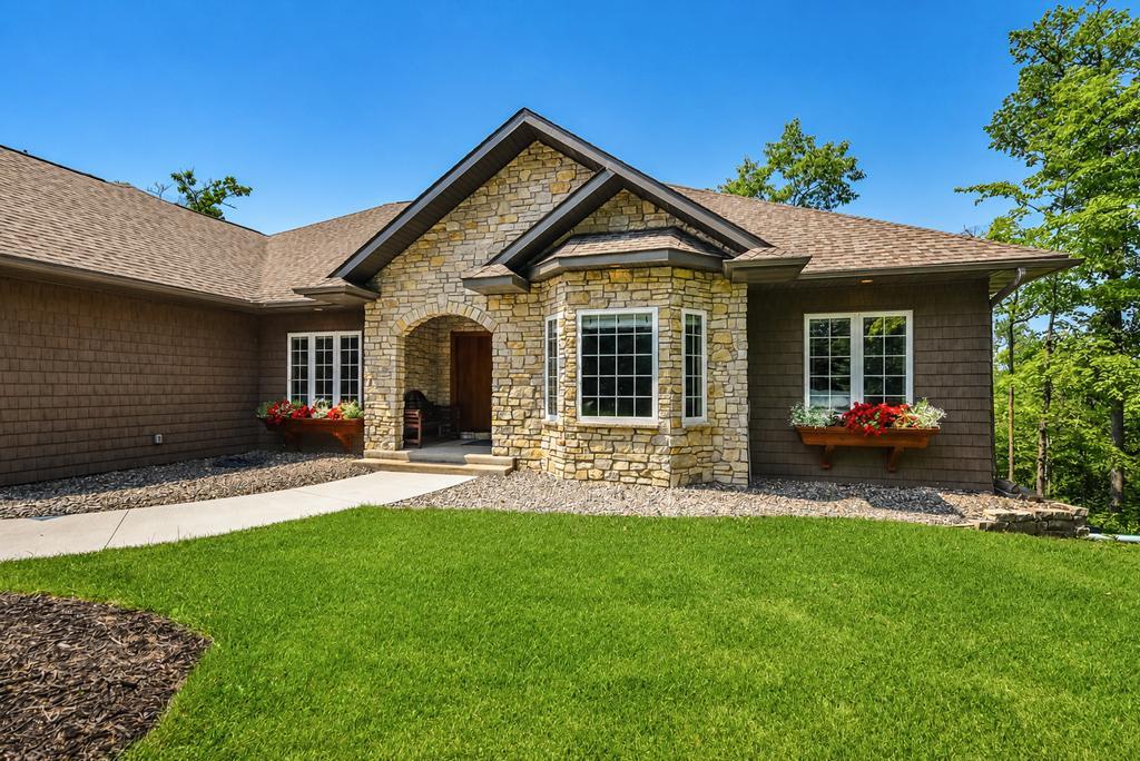 2007 single family home for sale at 27473 Vision Drive in Aitkin, MN — 4 bed, 4 bath (photo 28 of 47)
