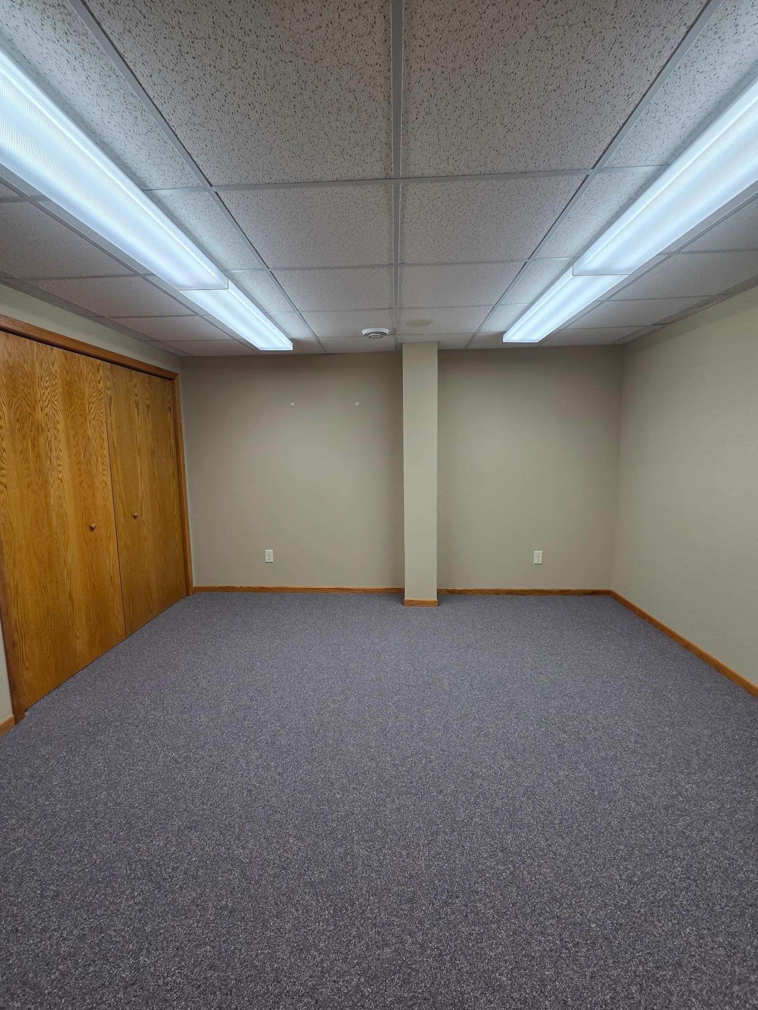 1990 single family home for sale at 237 Crescent Drive in Breckenridge, MN — 3 bed, 3 bath (photo 15 of 17)