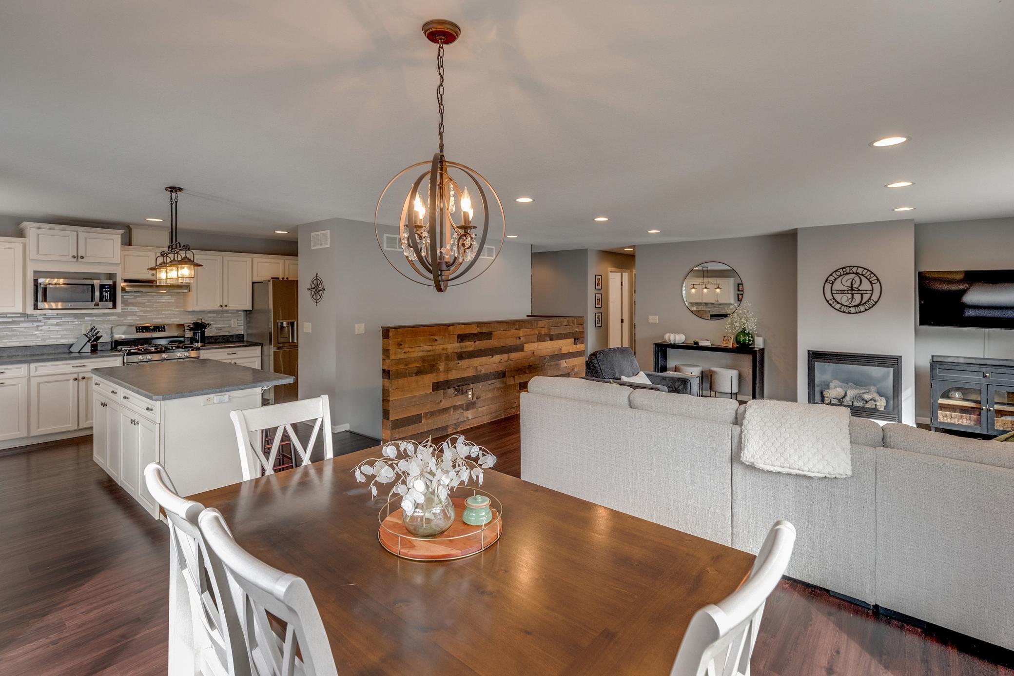 2015 single family home for sale at 13184 Timberlane Drive in Baxter, MN — 4 bed, 3 bath (photo 12 of 46)