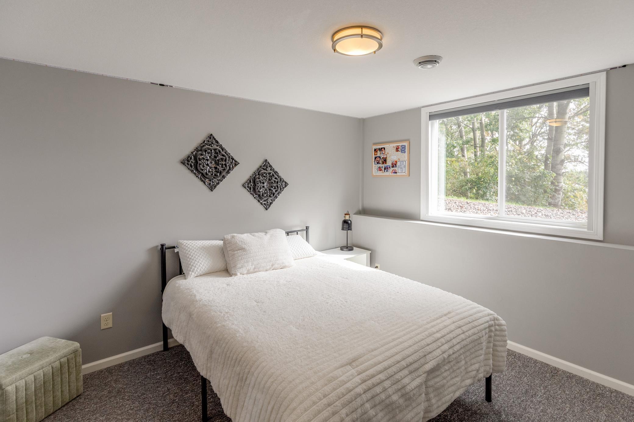 2015 single family home for sale at 13184 Timberlane Drive in Baxter, MN — 4 bed, 3 bath (photo 24 of 46)