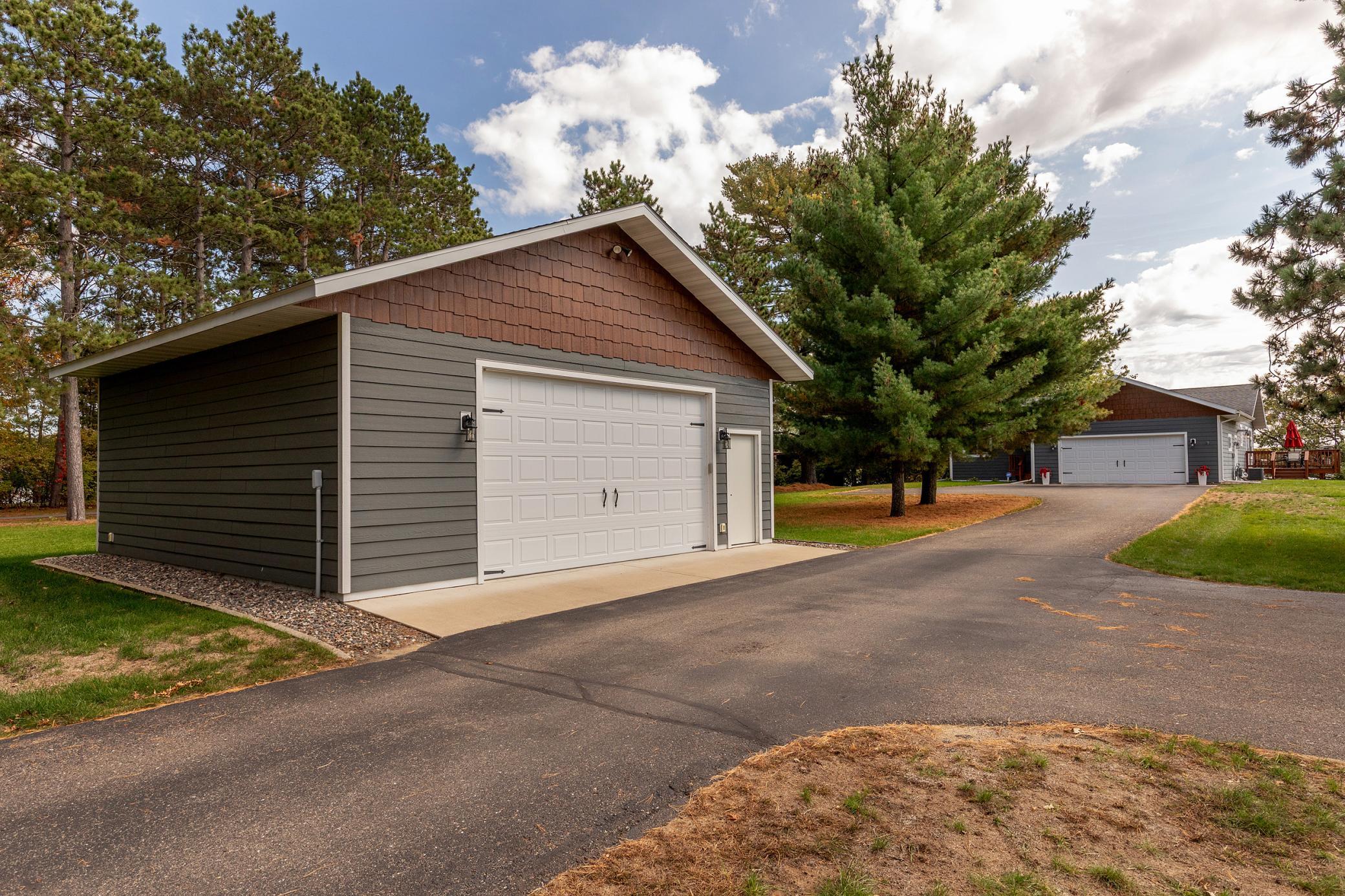 2015 single family home for sale at 13184 Timberlane Drive in Baxter, MN — 4 bed, 3 bath (photo 33 of 46)