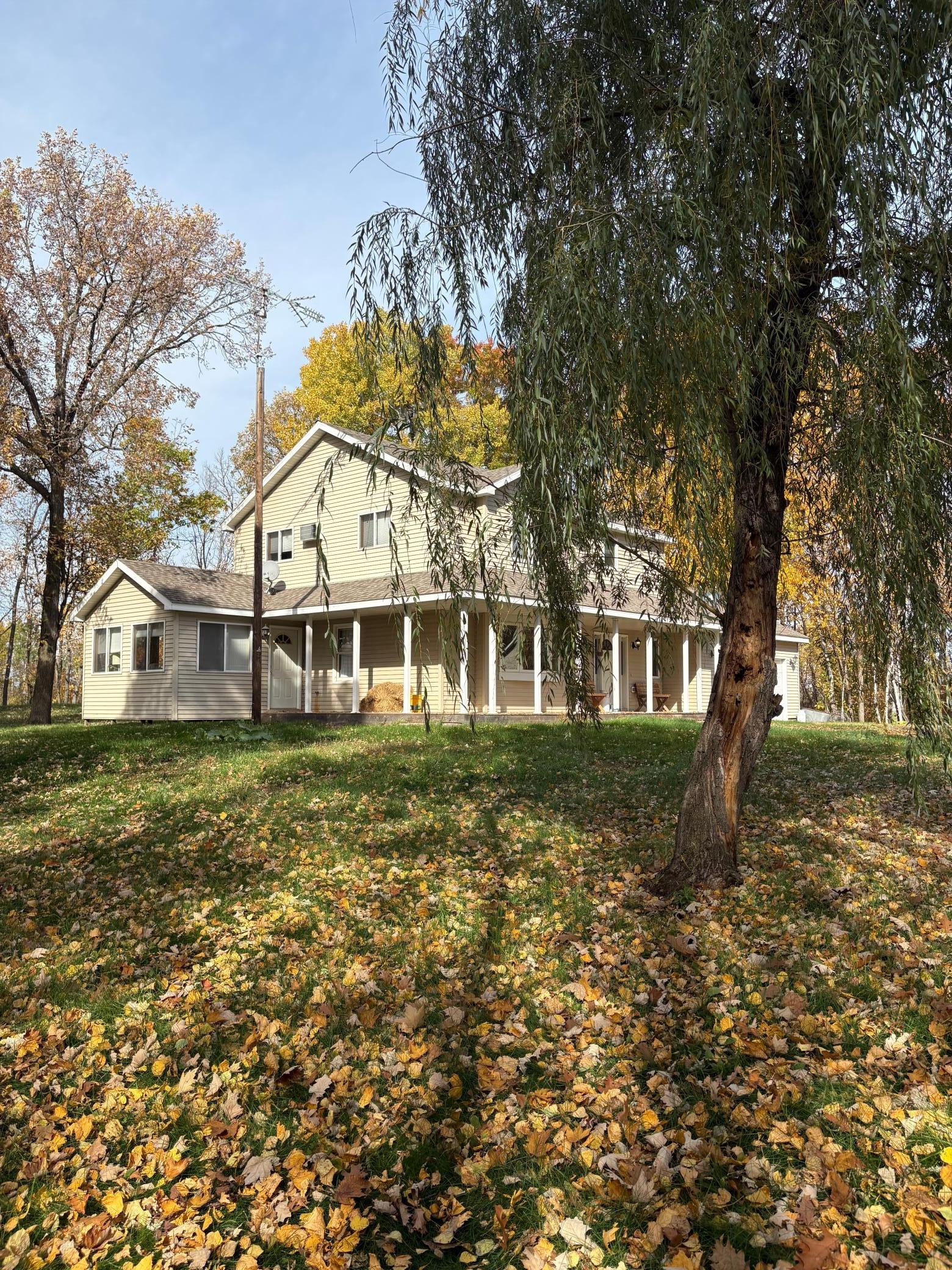 1994 single family home for sale at 23671 State Highway 47 in Aitkin, MN — 4 bed, 2 bath (photo 6 of 58)