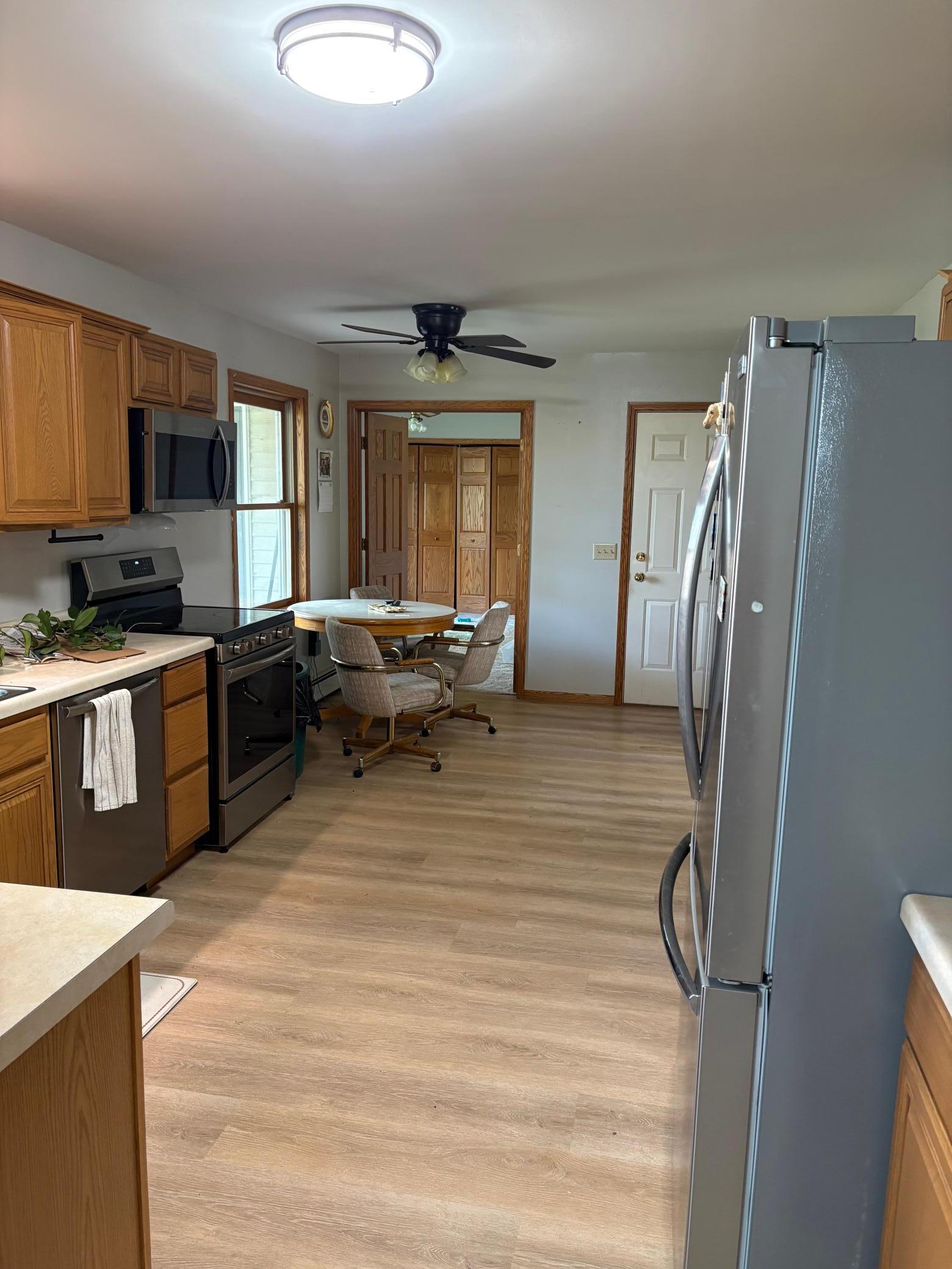 1994 single family home for sale at 23671 State Highway 47 in Aitkin, MN — 4 bed, 2 bath (photo 8 of 58)