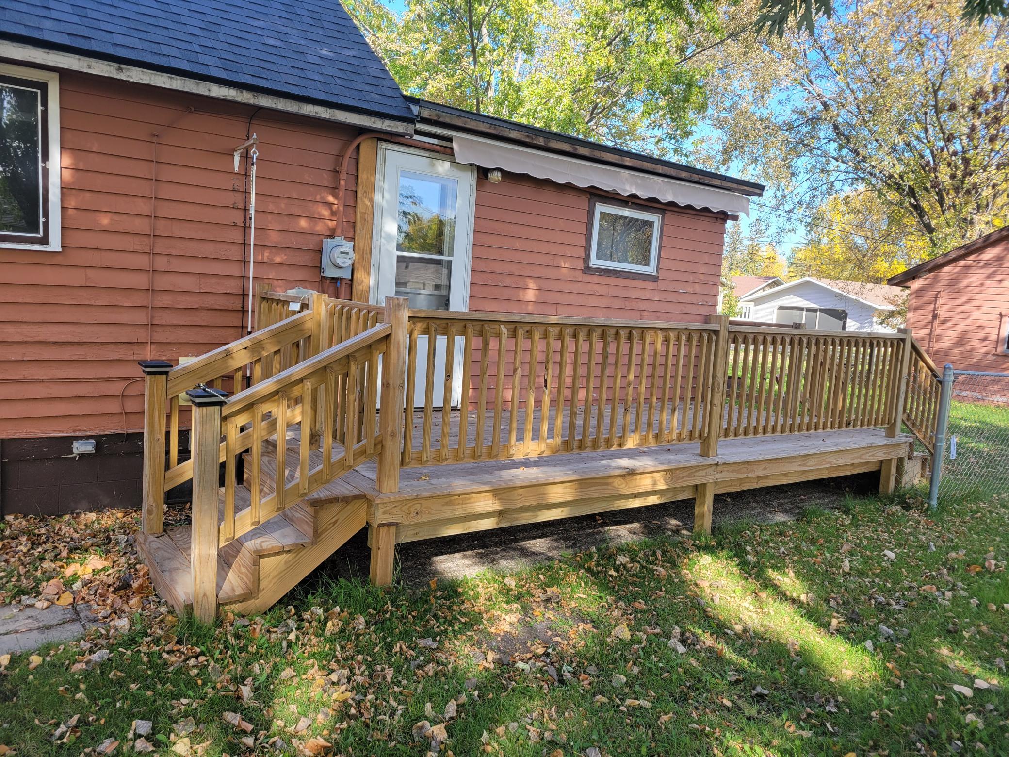 1920 single family home for sale at 614 S Douglas Avenue in Hallock, MN — 3 bed, 1 bath (photo 16 of 19)