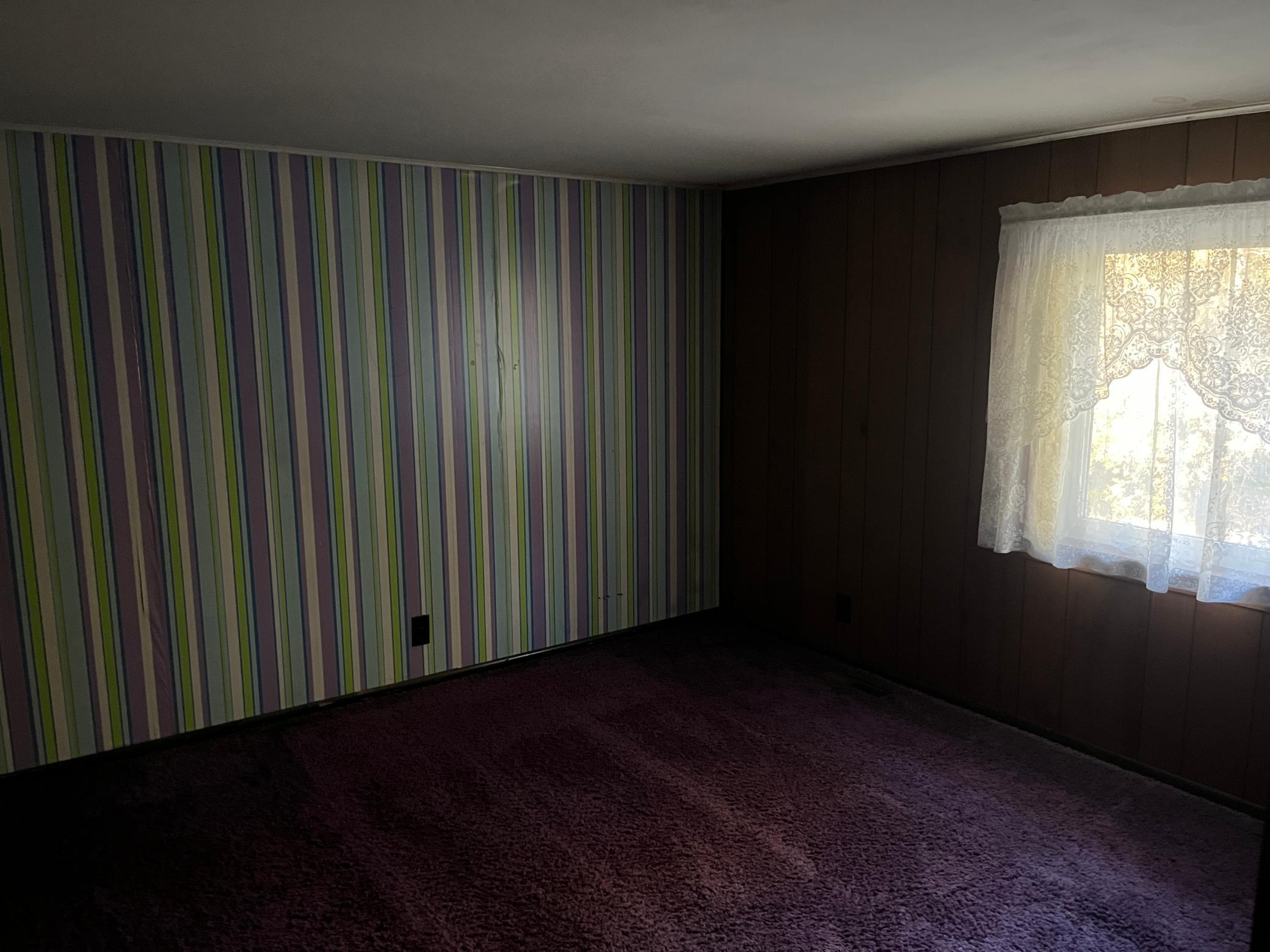 1900 single family home for sale at 125 5th Street S in Erskine, MN — 5 bed, 1 bath (photo 19 of 33)