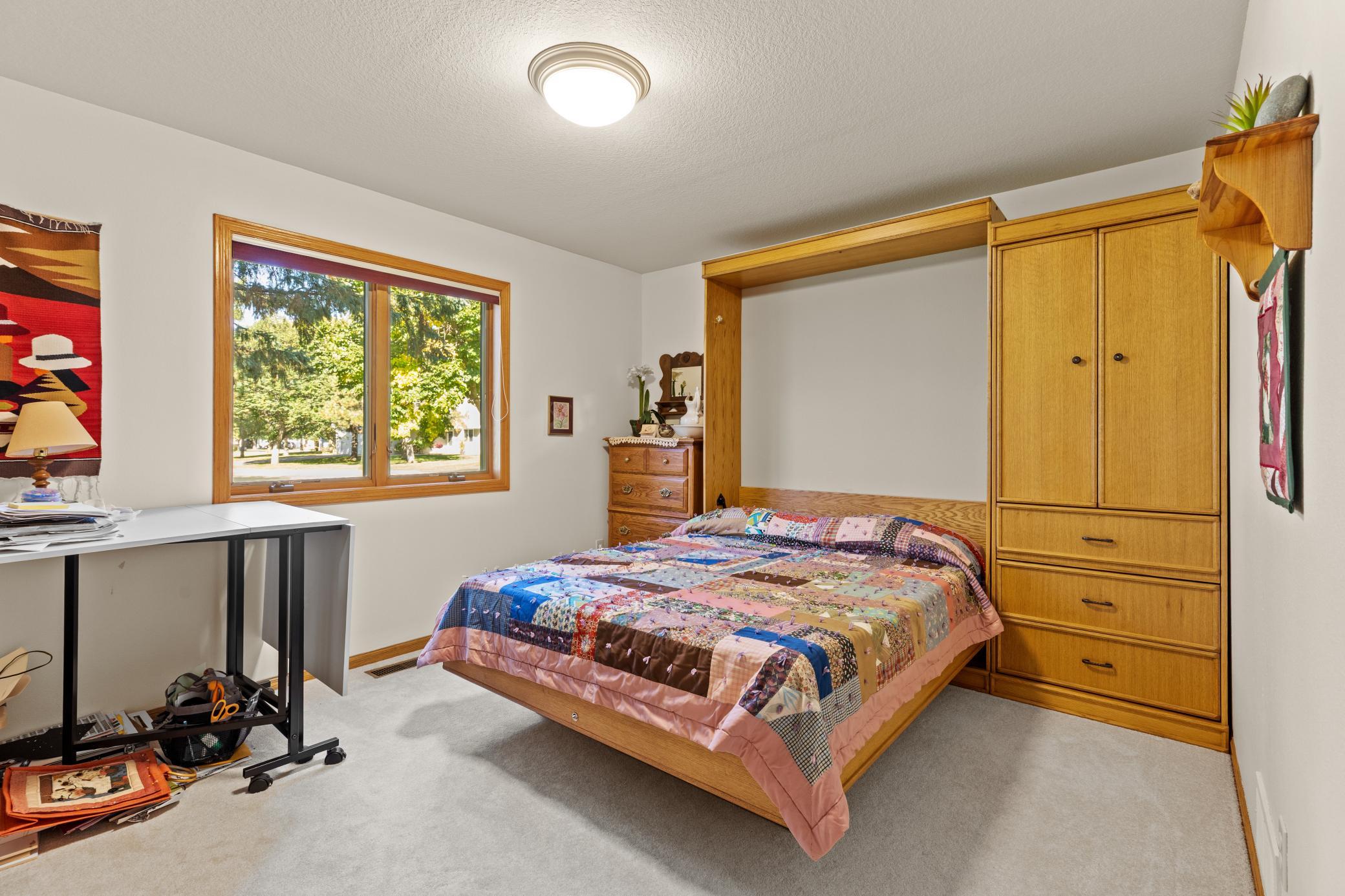 2002 single family home for sale at 2536 Woodridge Lane in Brainerd, MN — 3 bed, 2 bath (photo 18 of 26)