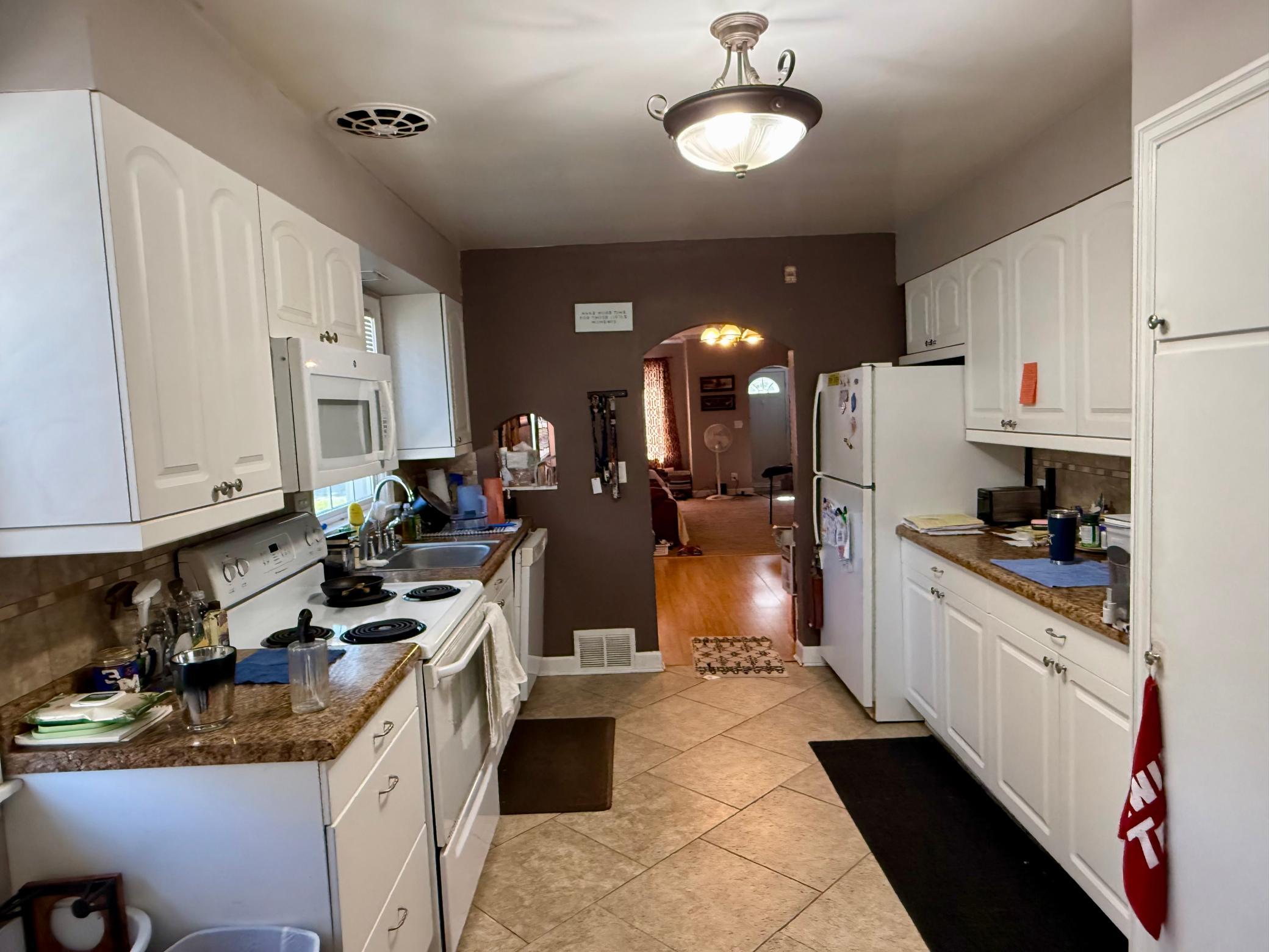1900 single family home for sale at 14 W Oak Street in Osakis, MN — 2 bed, 1 bath (photo 12 of 23)