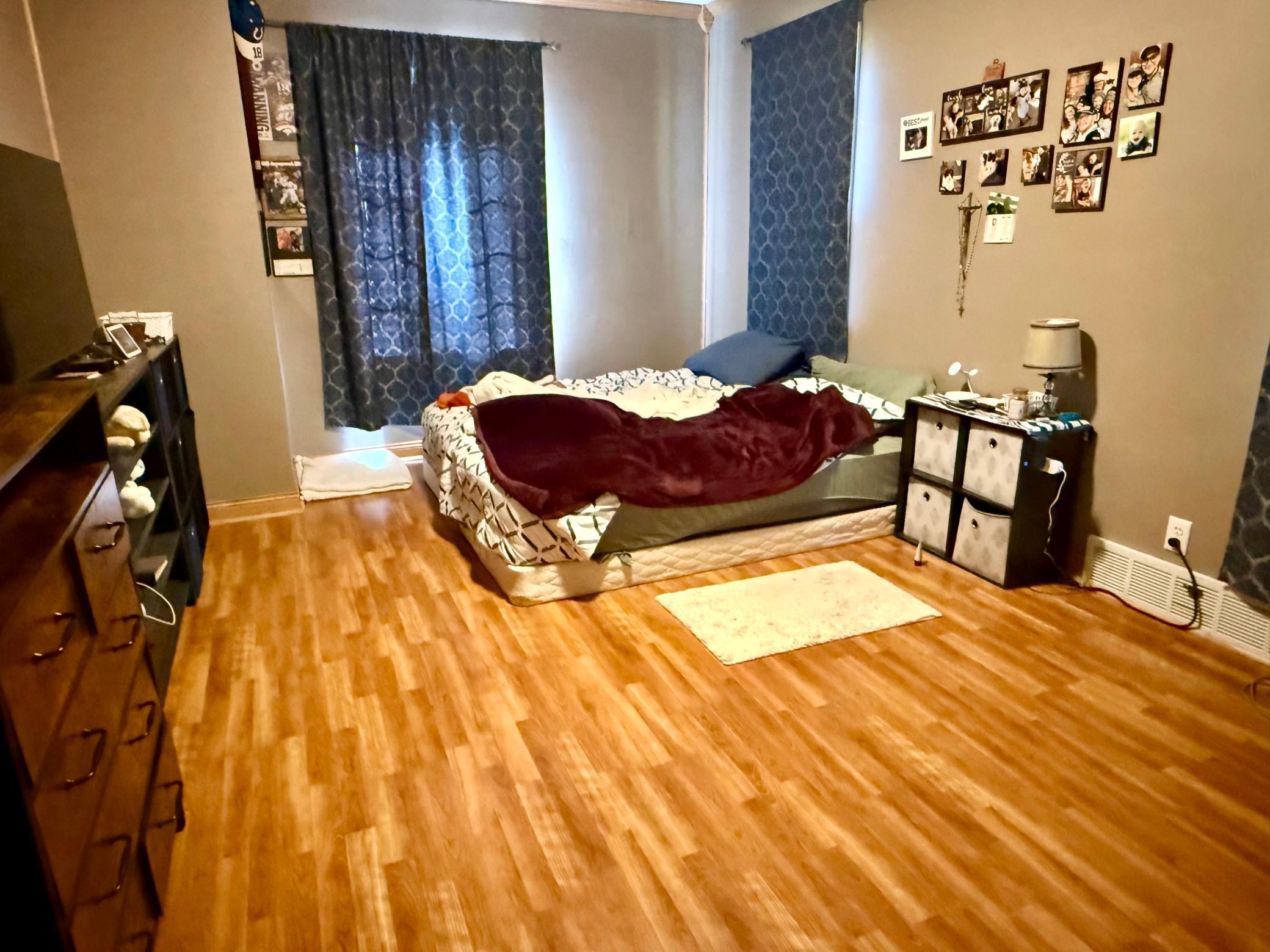 1900 single family home for sale at 14 W Oak Street in Osakis, MN — 2 bed, 1 bath (photo 15 of 23)