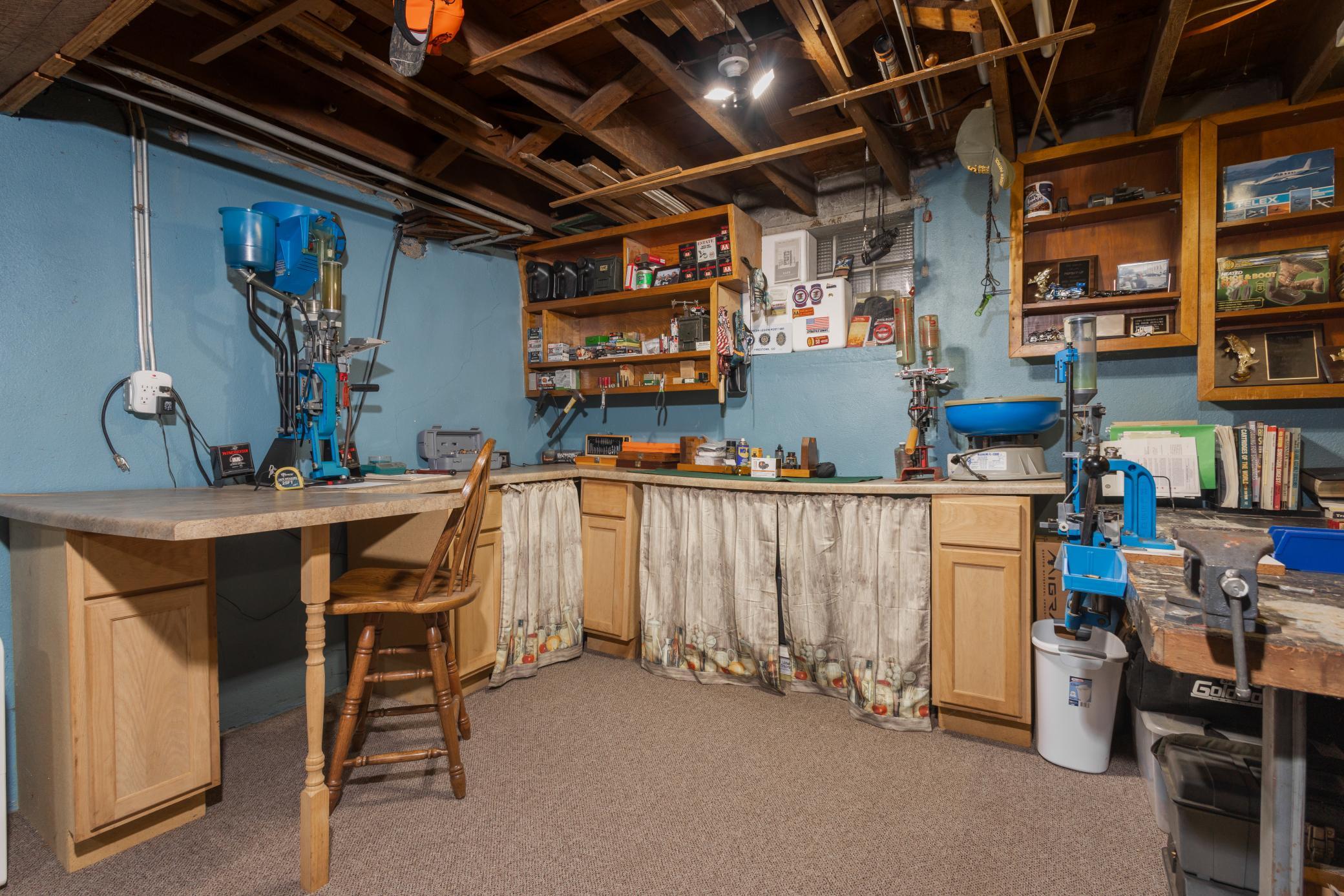 1902 single family home for sale at 504 E Lakeside Drive in Fergus Falls, MN — 4 bed, 4 bath (photo 42 of 79)